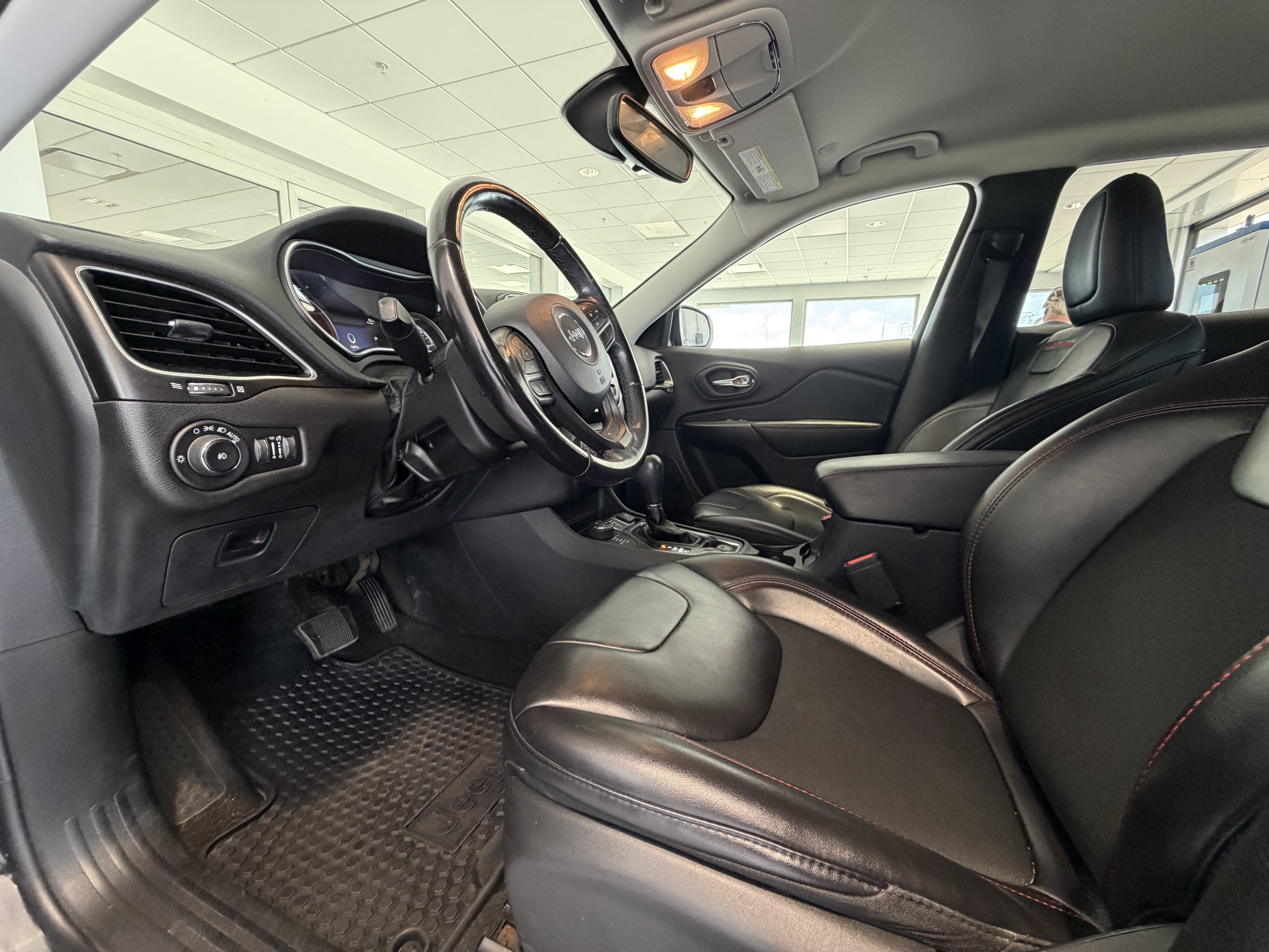 2020 Jeep Cherokee Trailhawk 4x4
