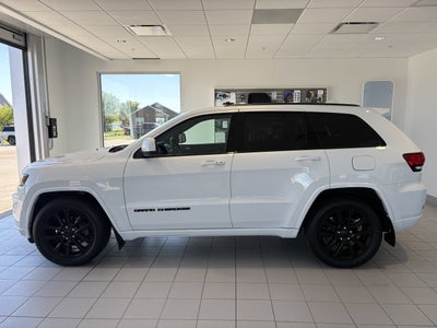 2017 Jeep Grand Cherokee Altitude