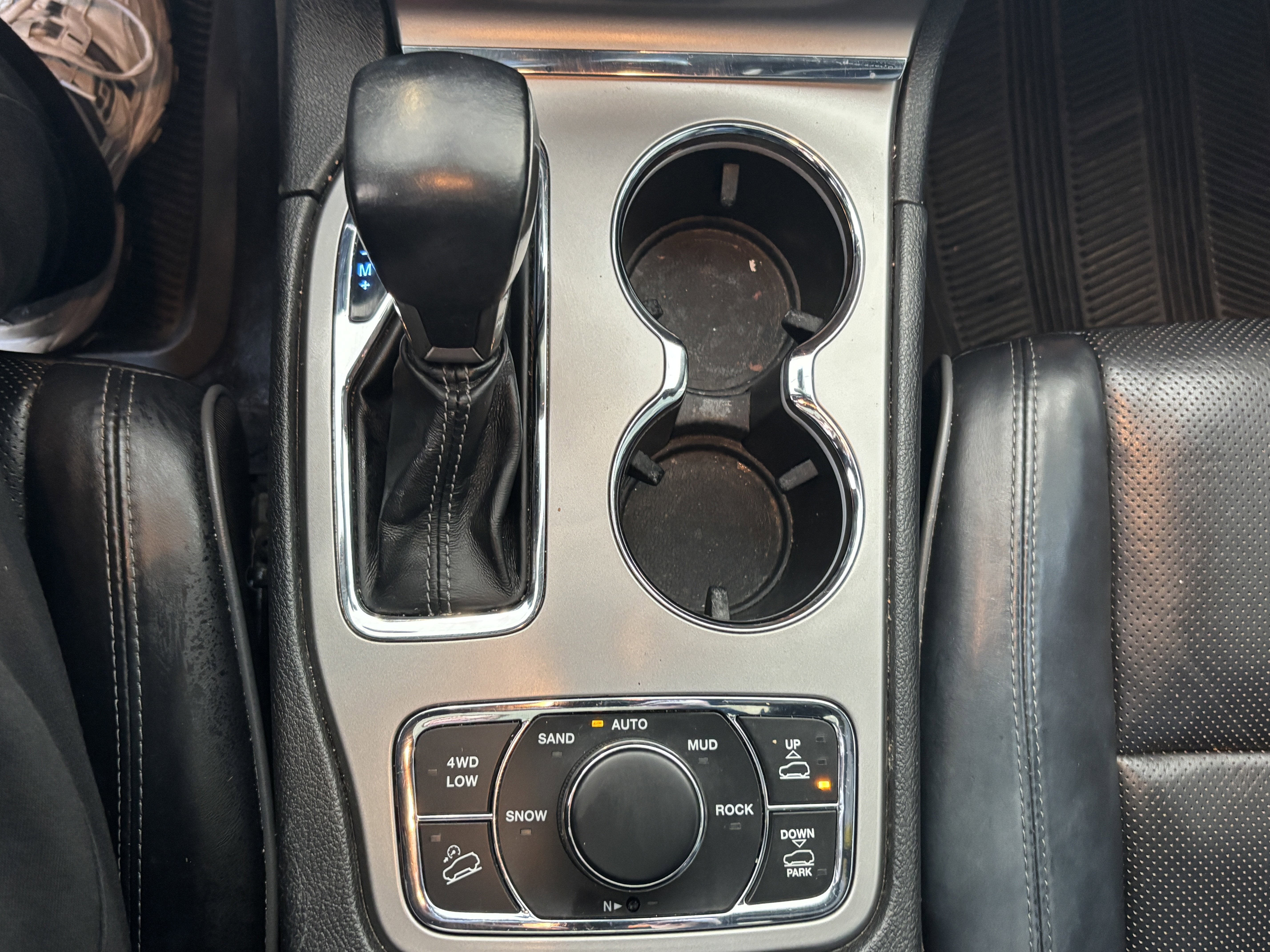 2020 Jeep Grand Cherokee Overland