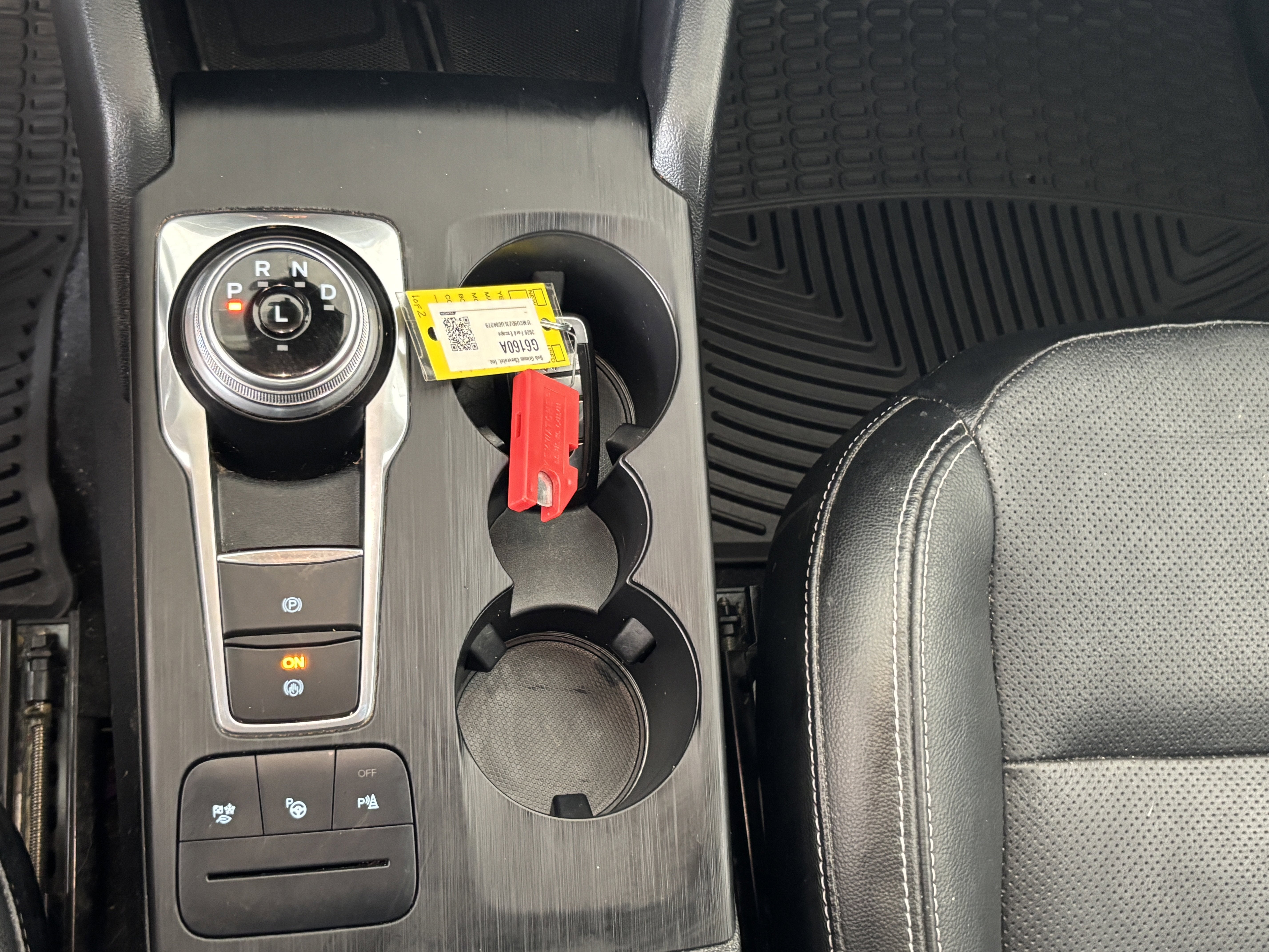 2020 Ford Escape Titanium Hybrid