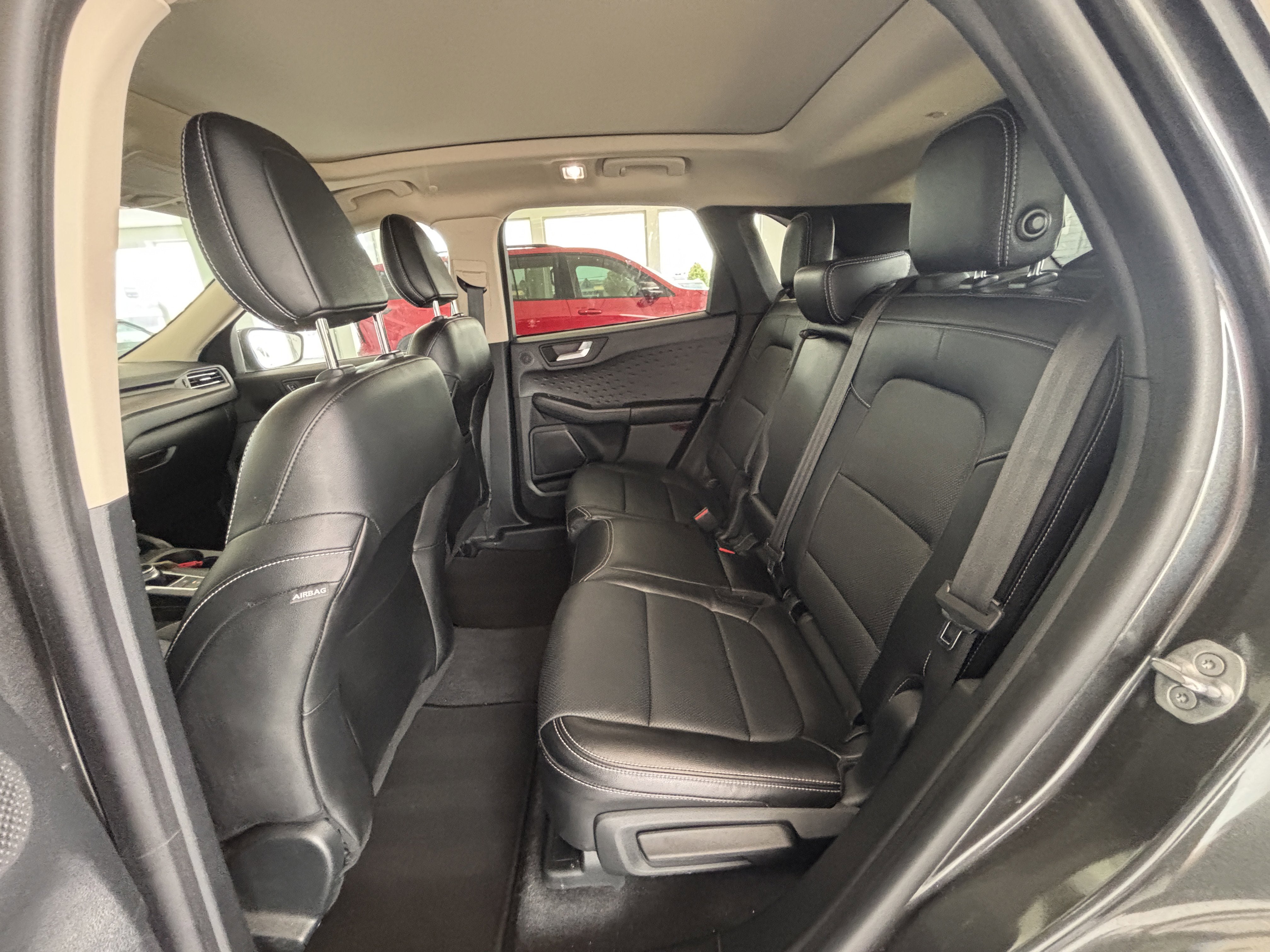 2020 Ford Escape Titanium Hybrid