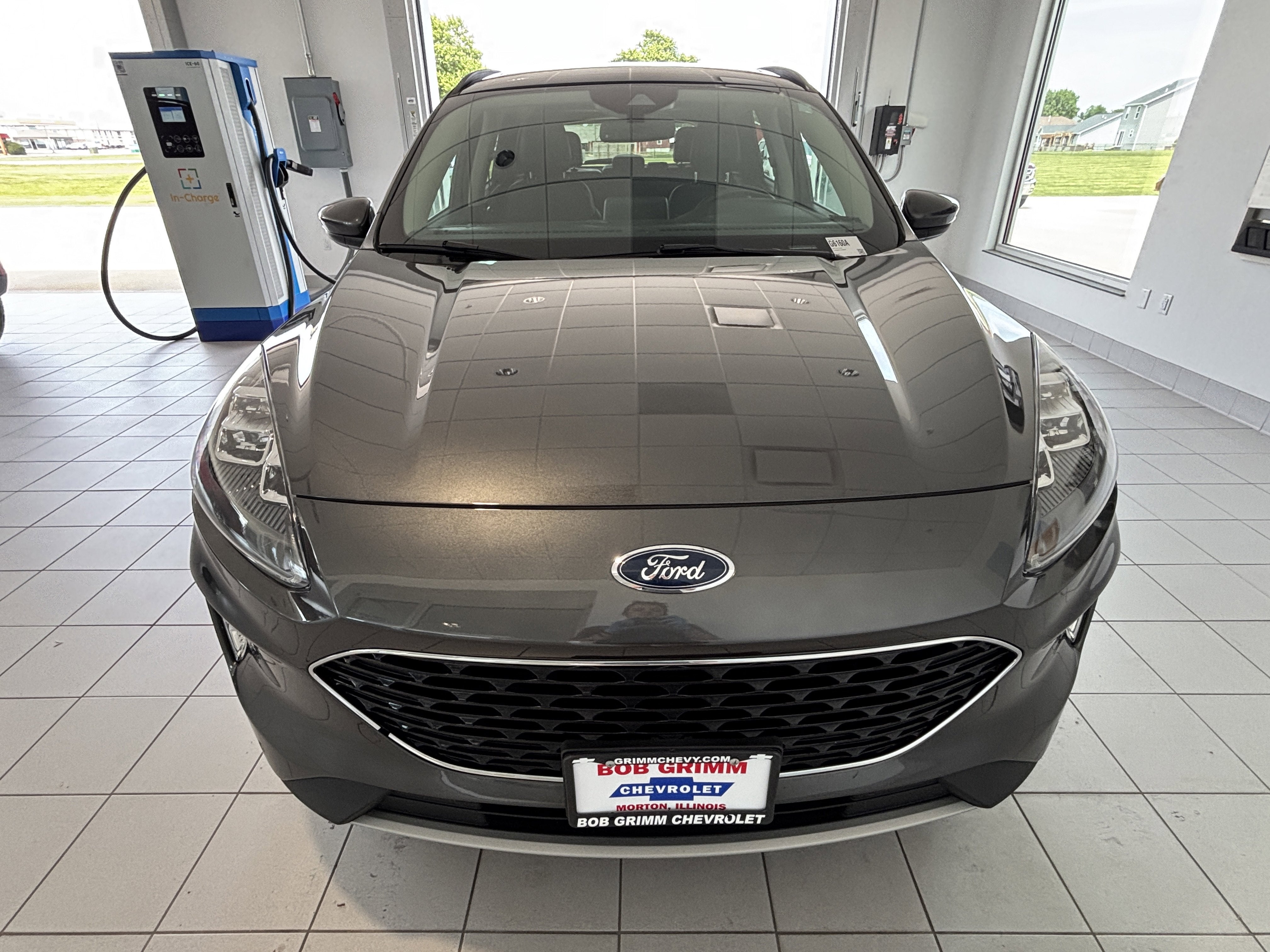 2020 Ford Escape Titanium Hybrid