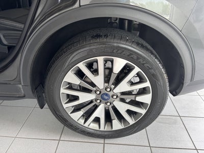 2020 Ford Escape Titanium Hybrid