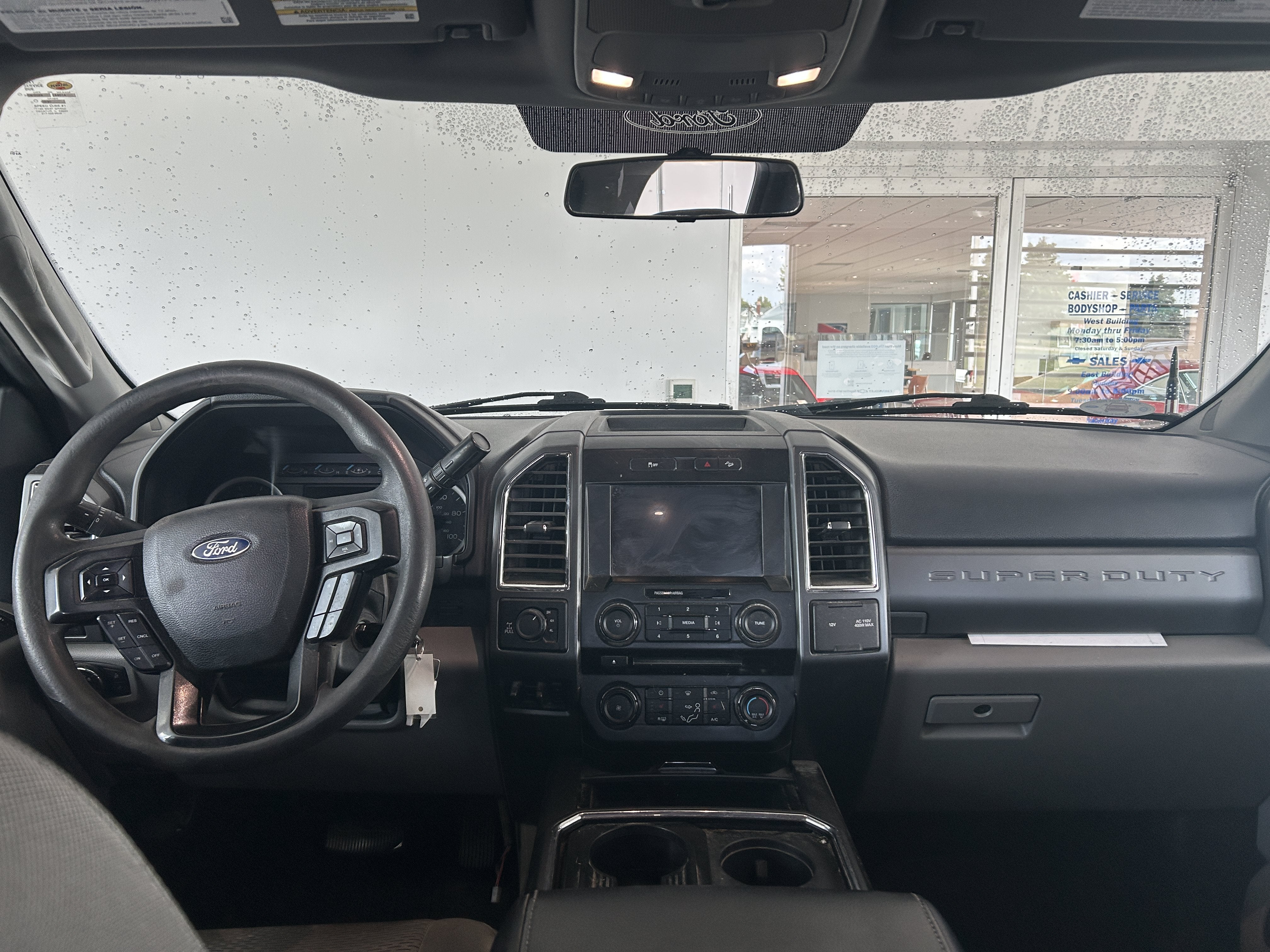 2017 Ford Super Duty F-350 SRW Platinum