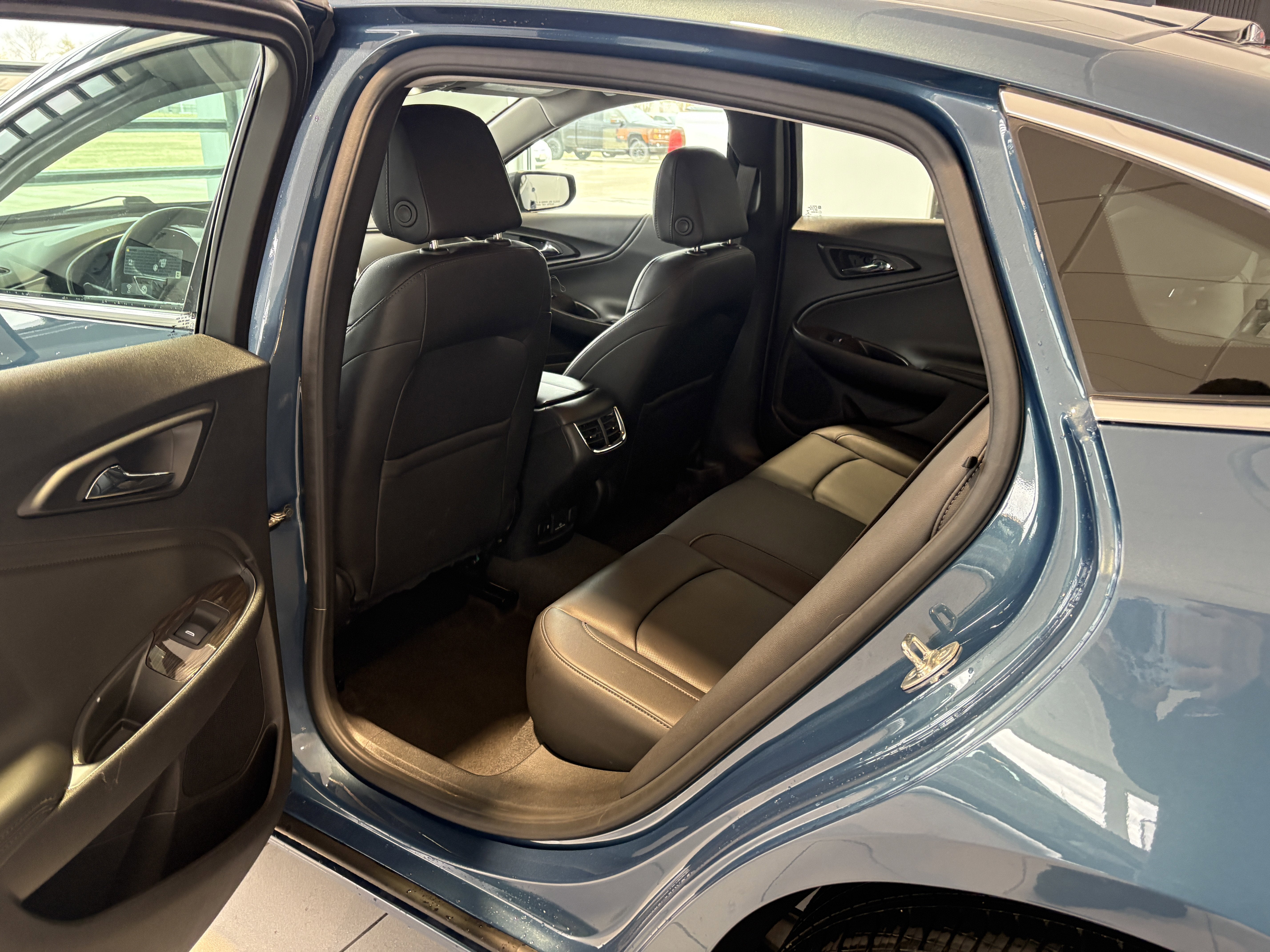 2024 Chevrolet Malibu 2LT