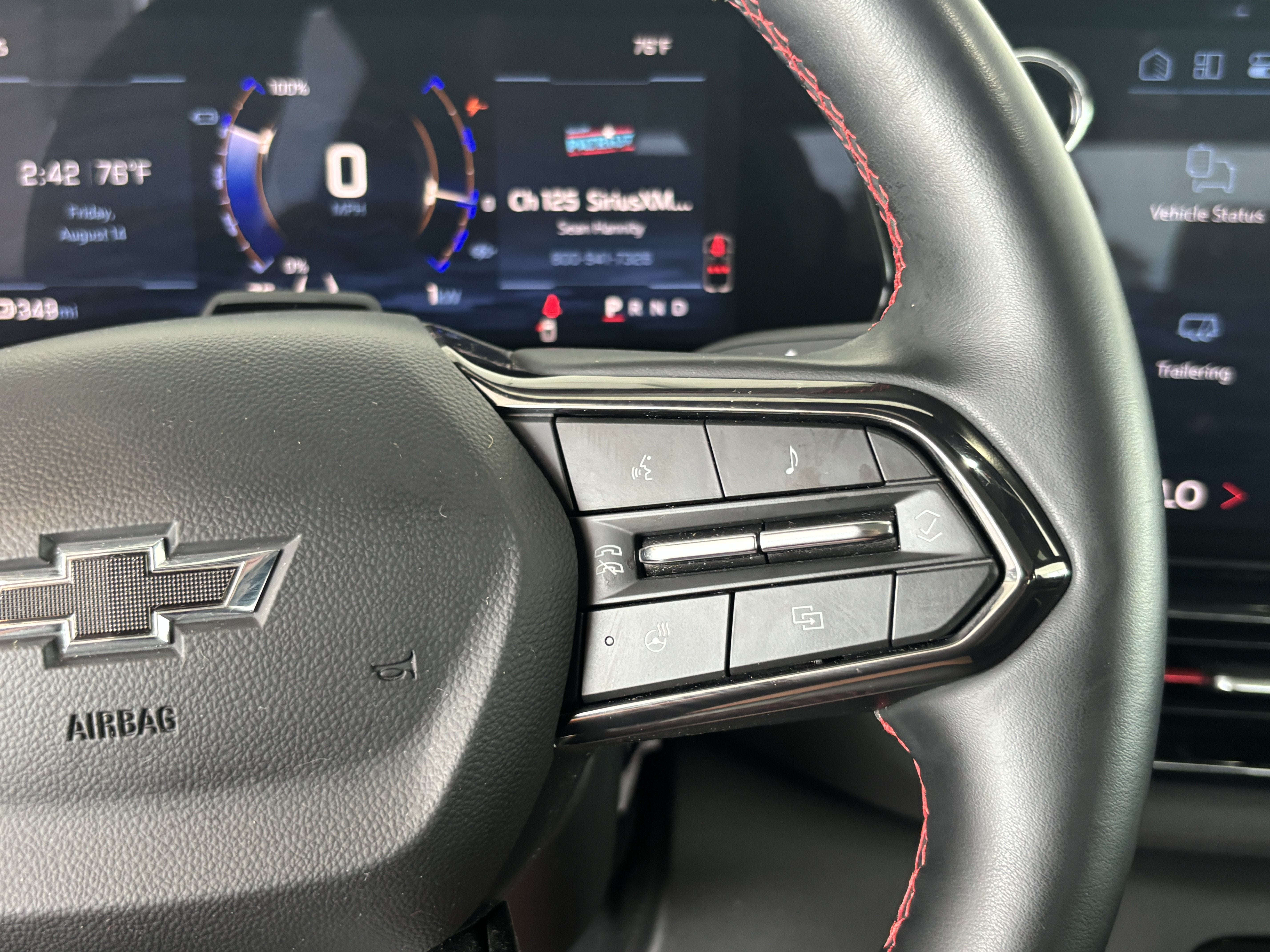2025 Chevrolet Silverado EV RST - Max Range