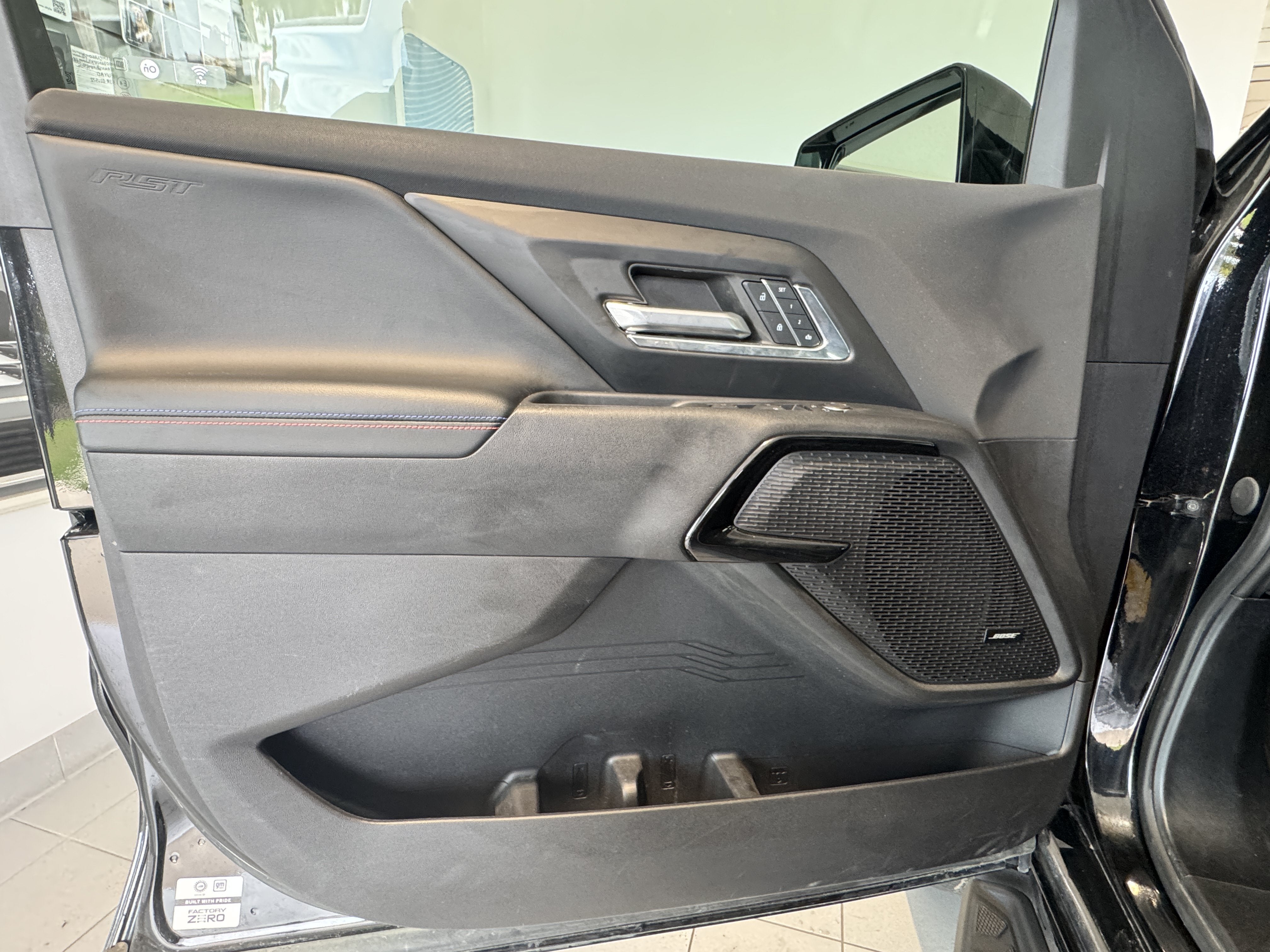 2024 Chevrolet Silverado EV RST