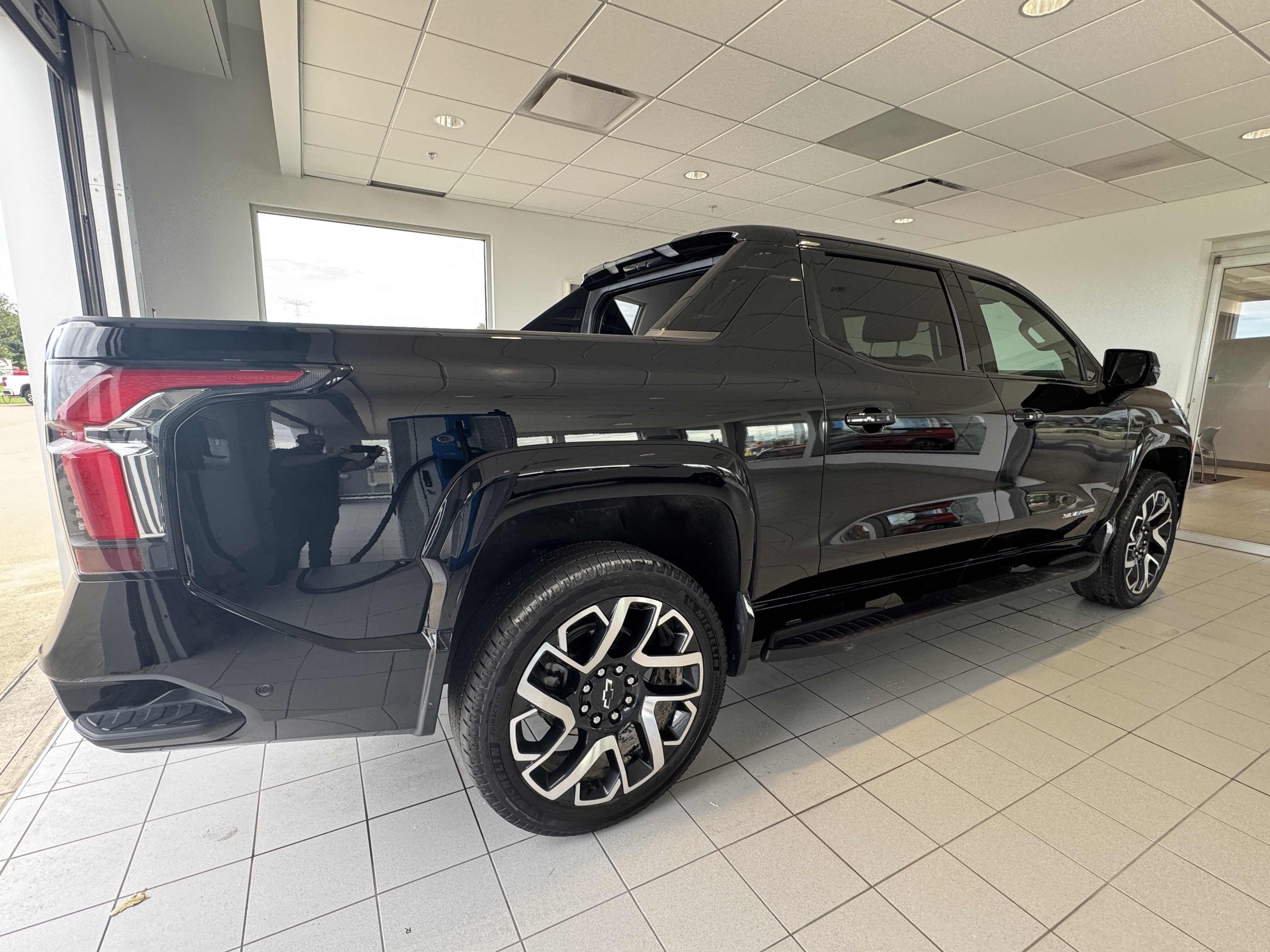 2024 Chevrolet Silverado EV RST