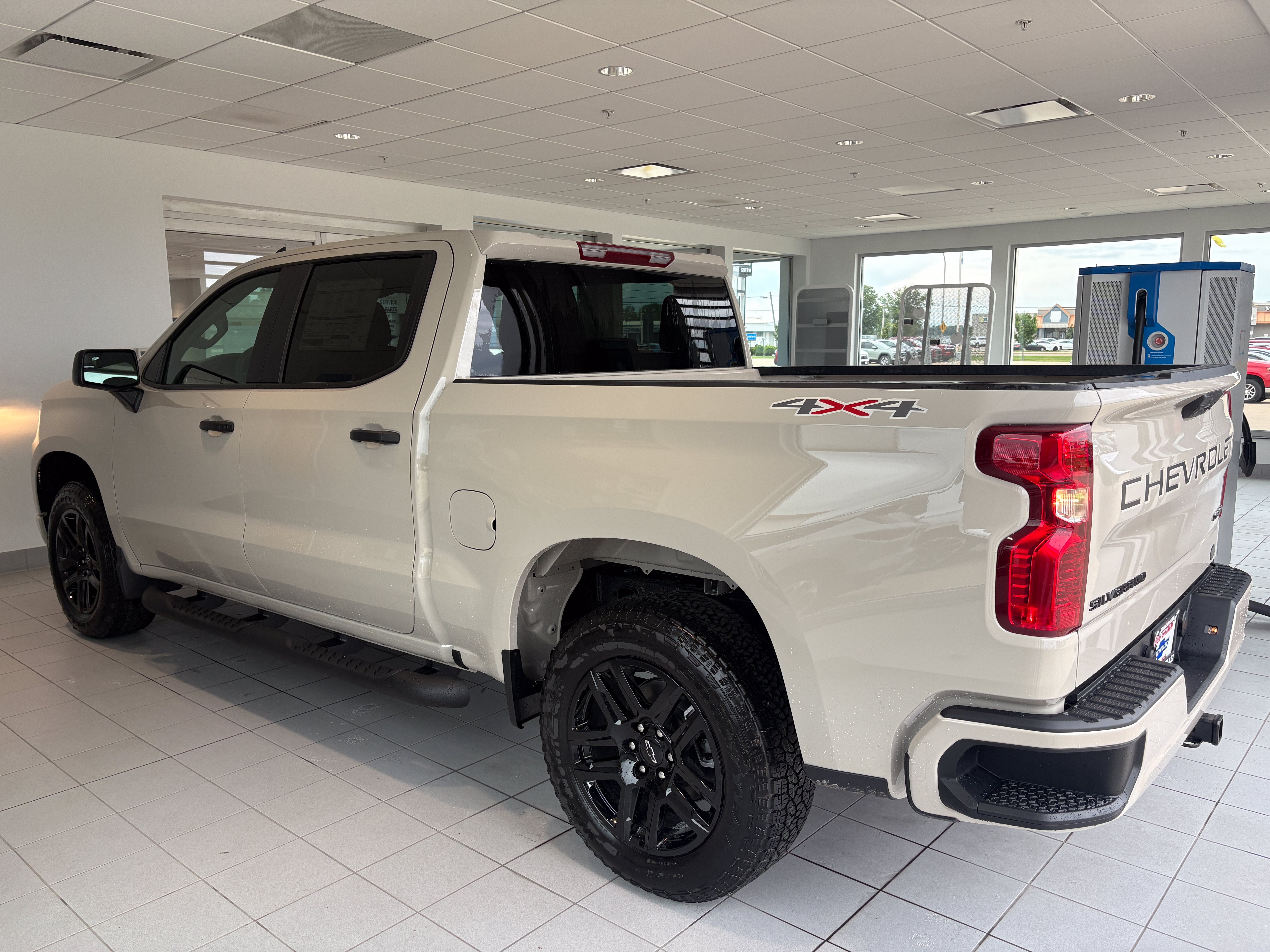 2026 Chevrolet Silverado 1500 Custom - Photo 7
