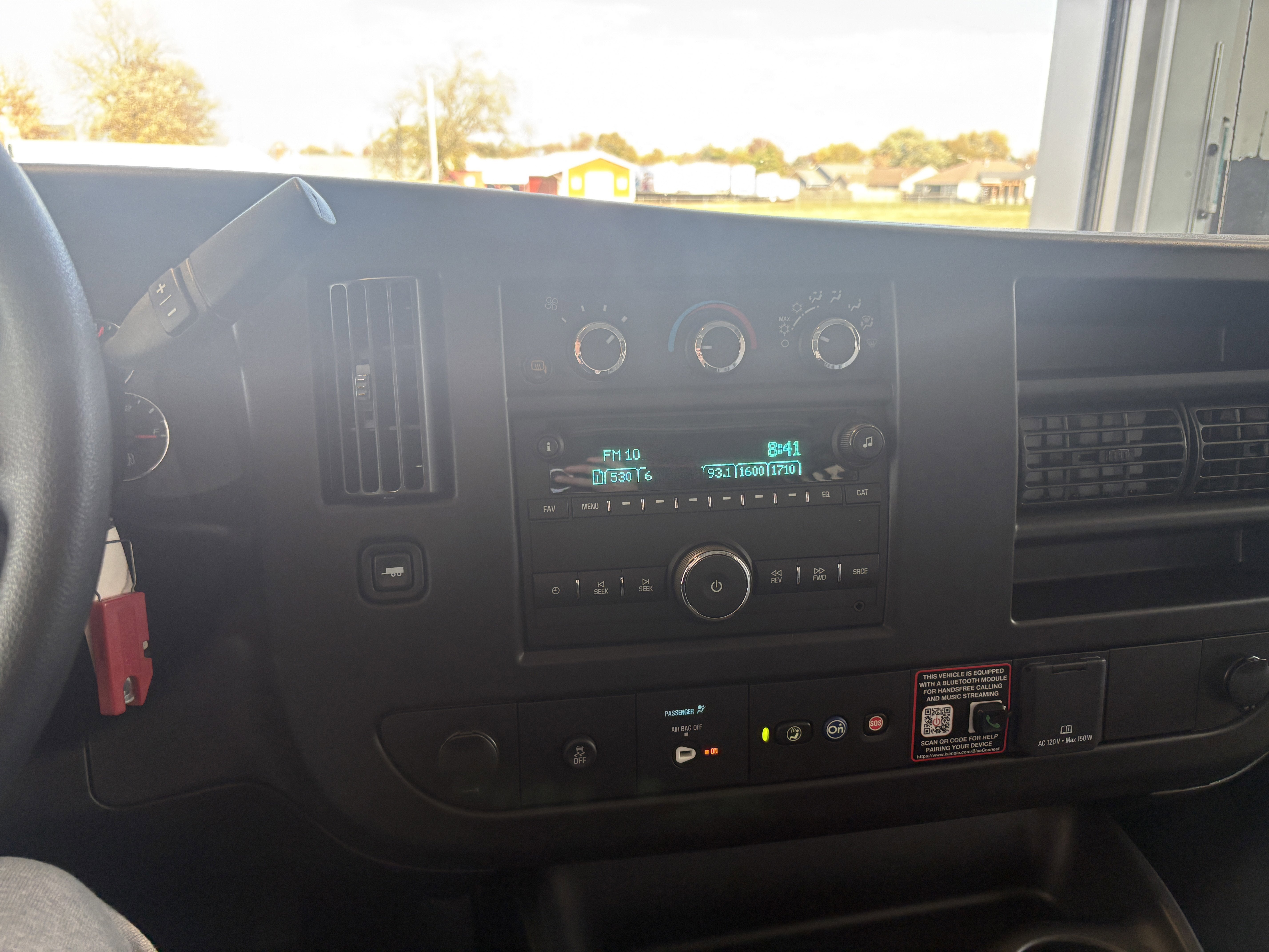 2025 Chevrolet Express Cargo 3500 WT