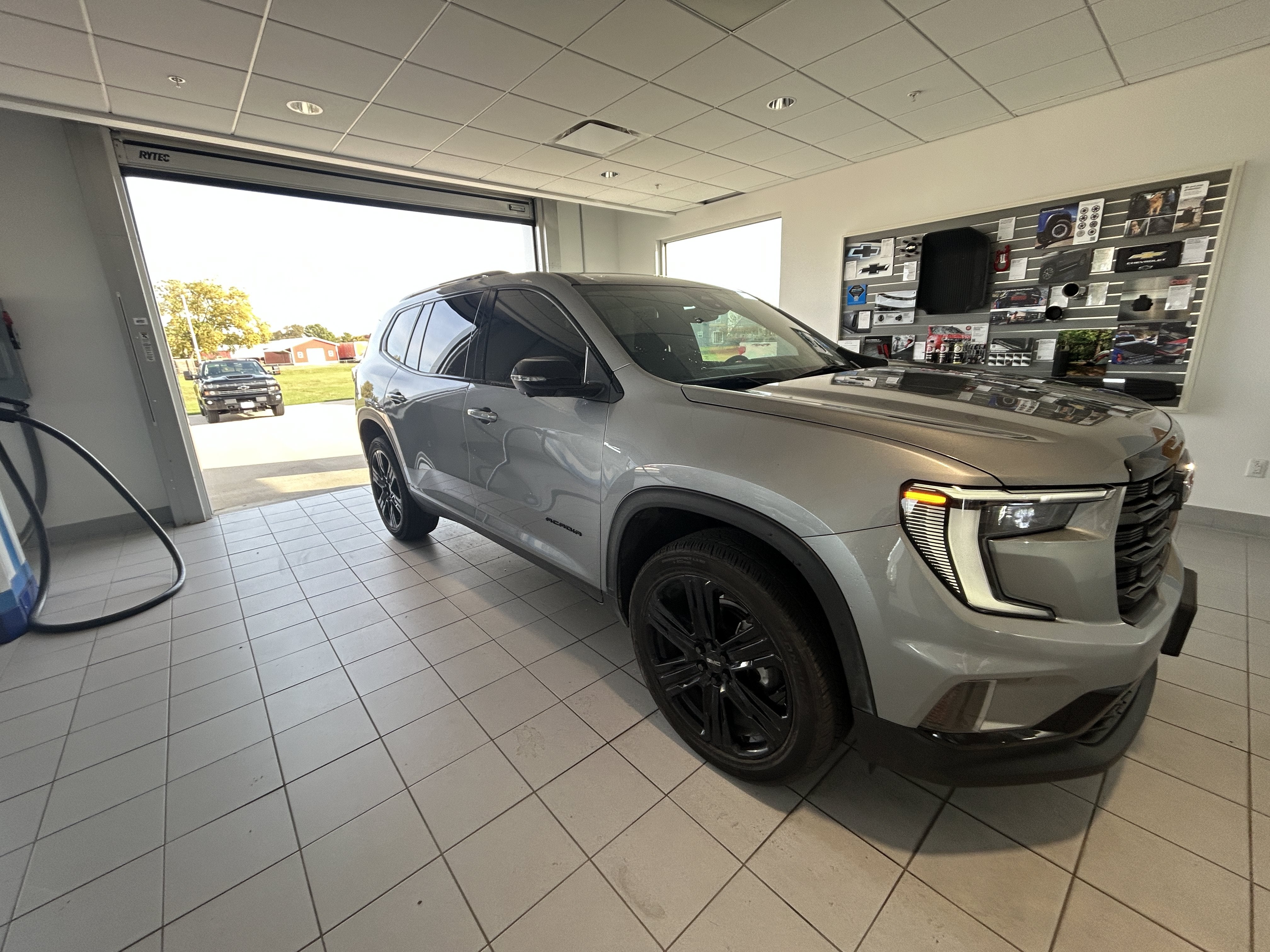 2025 GMC Acadia