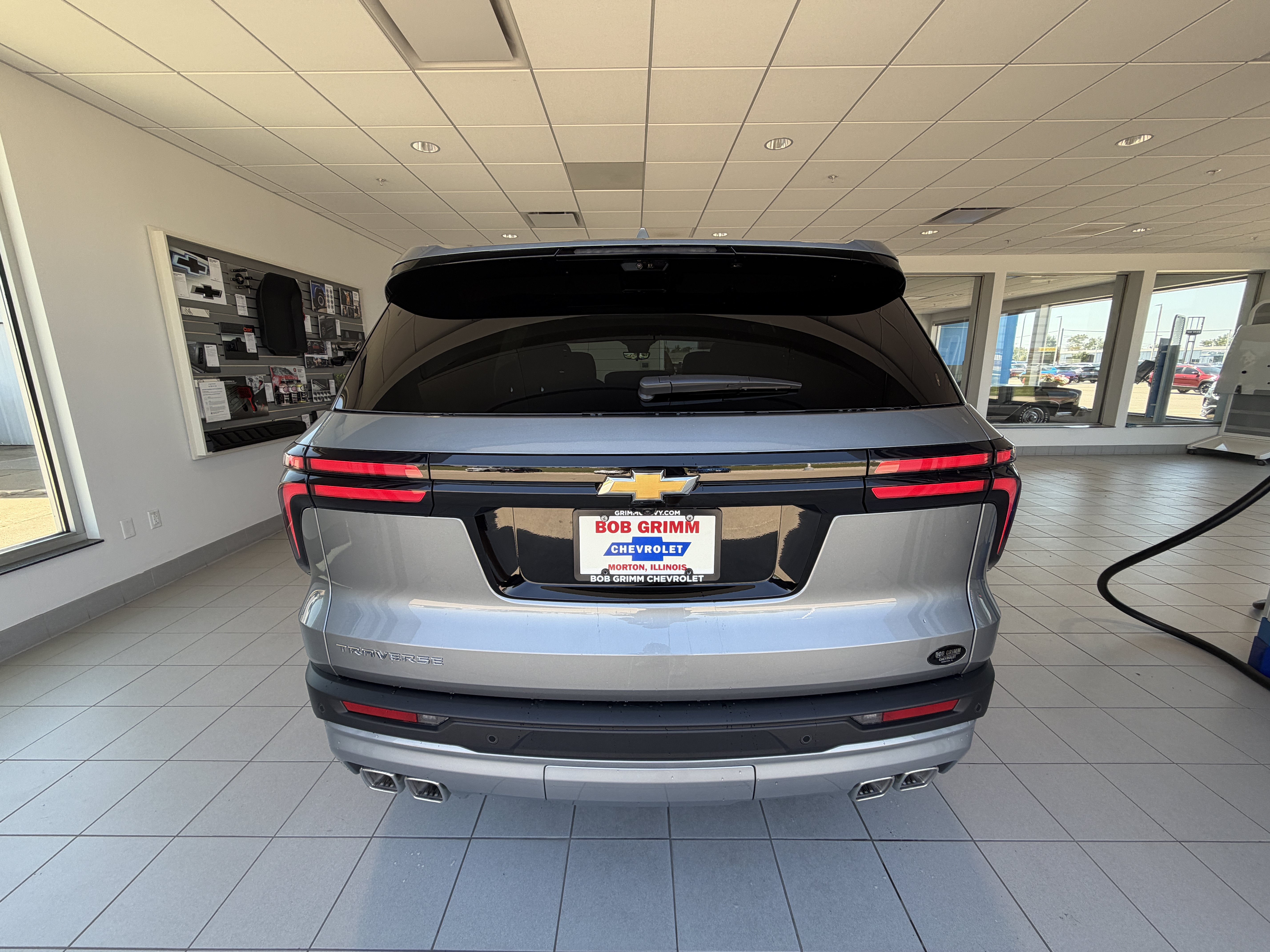 2027 Chevrolet Traverse LT