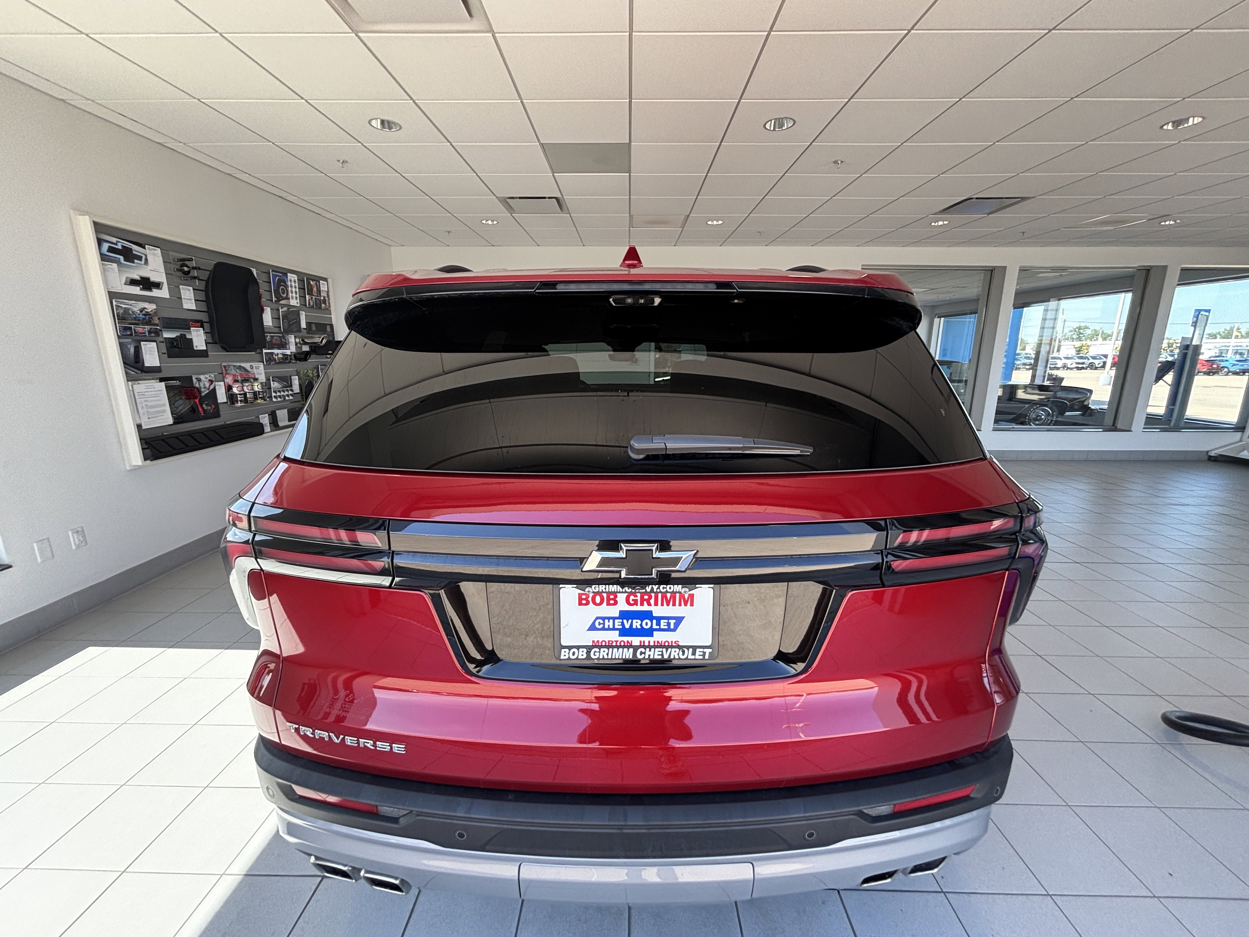 2026 Chevrolet Traverse LT
