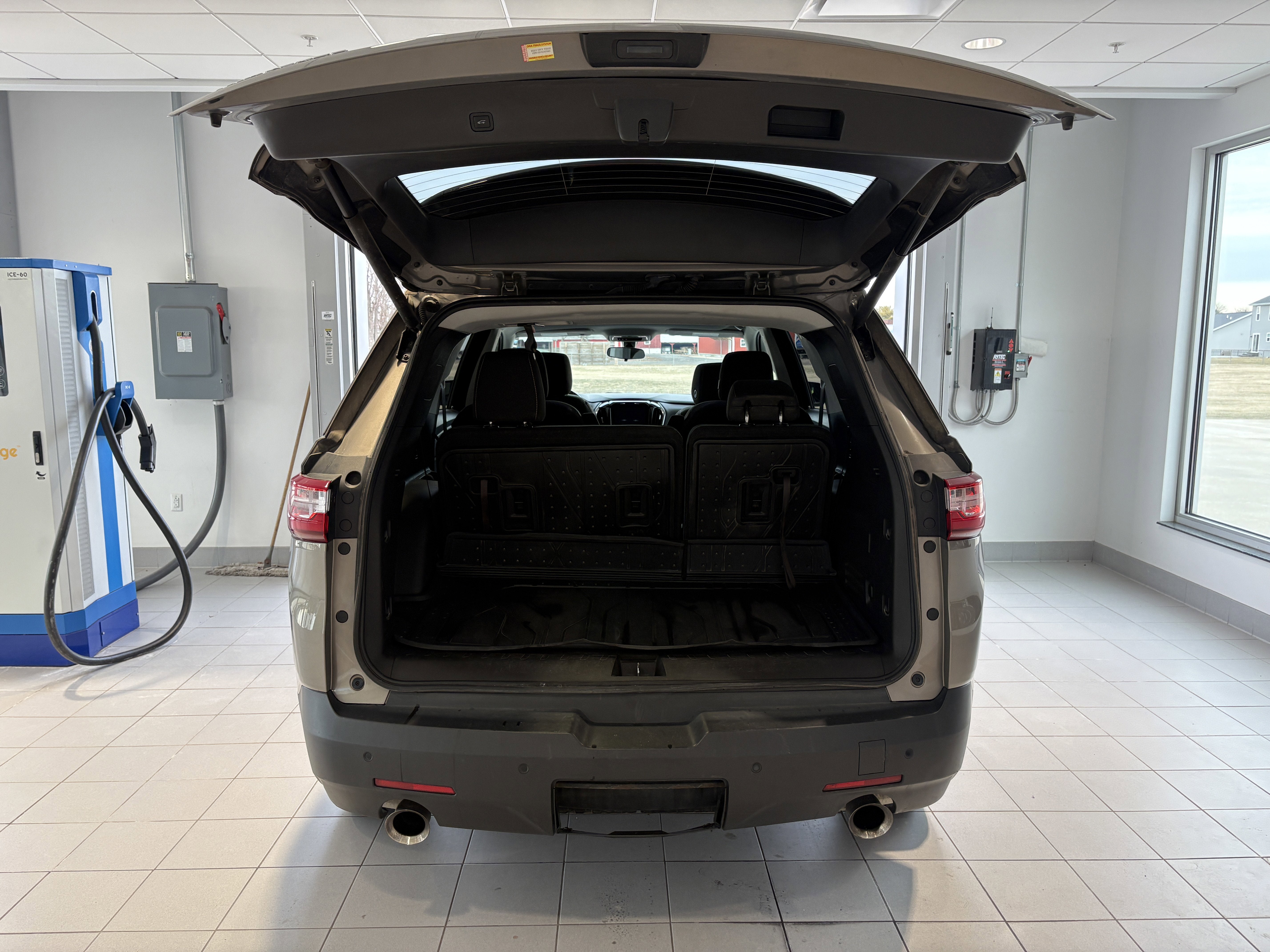 2018 Chevrolet Traverse LT Cloth