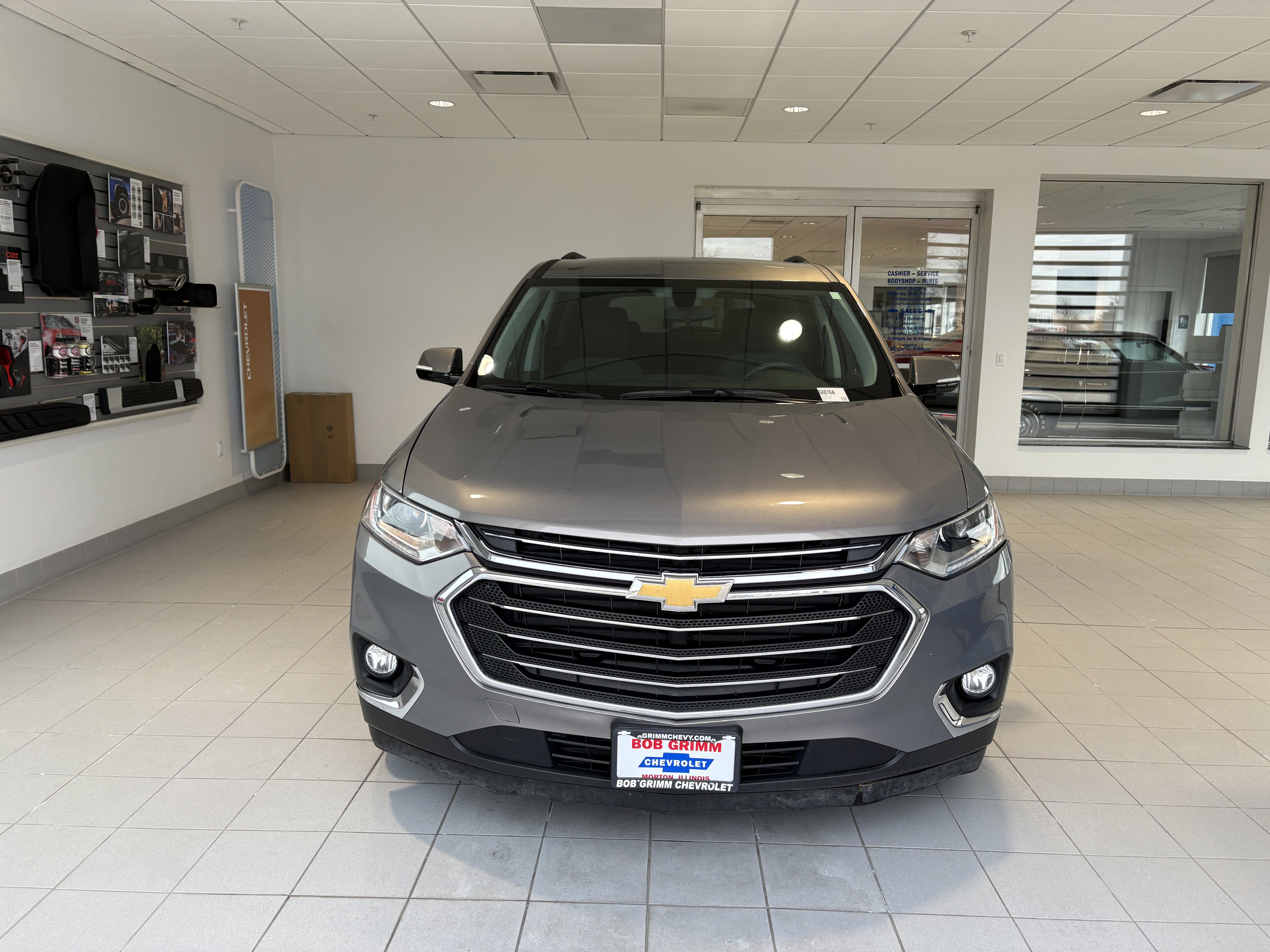 2018 Chevrolet Traverse LT Cloth