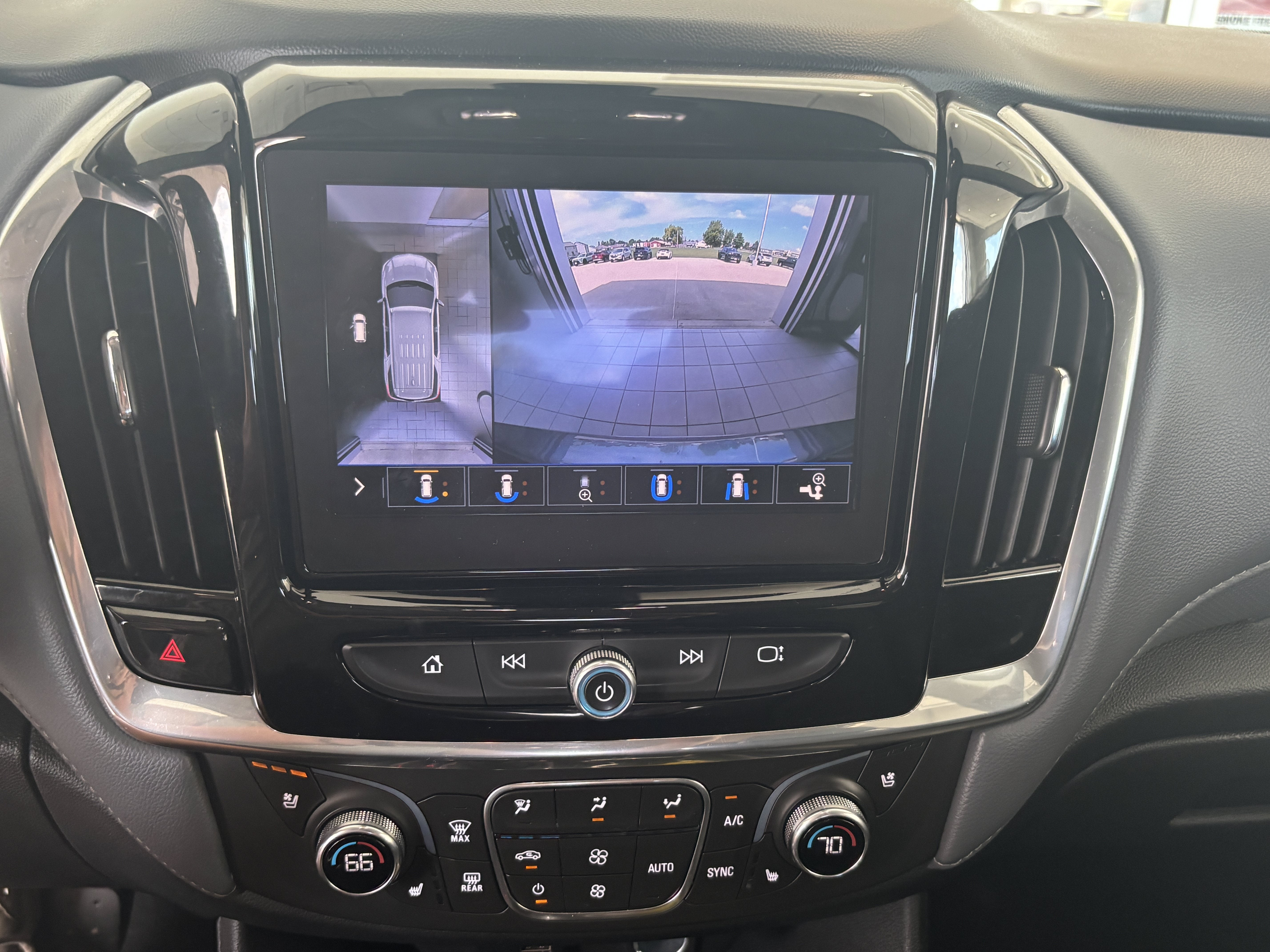 2020 Chevrolet Traverse Premier