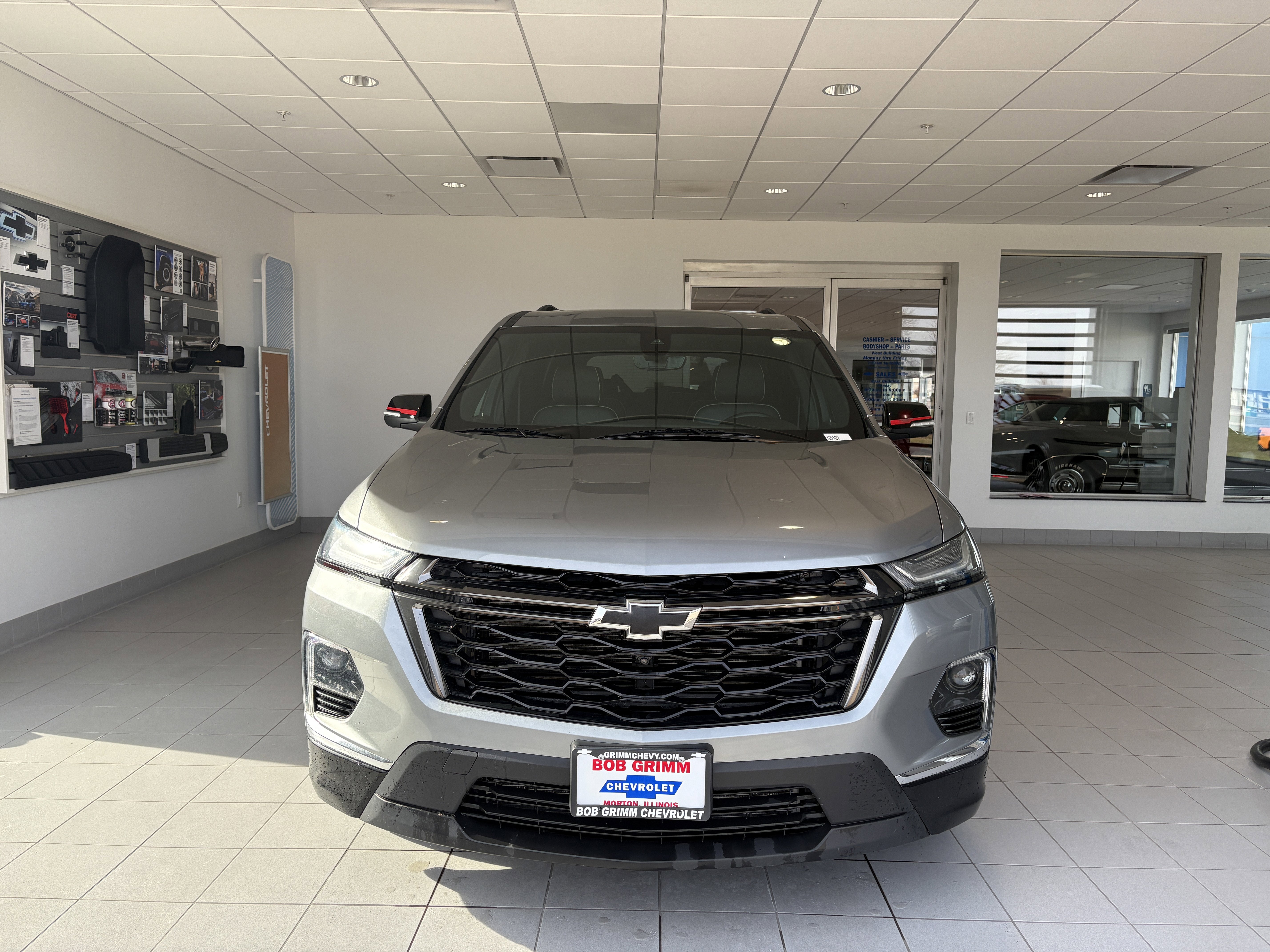 2023 Chevrolet Traverse Premier