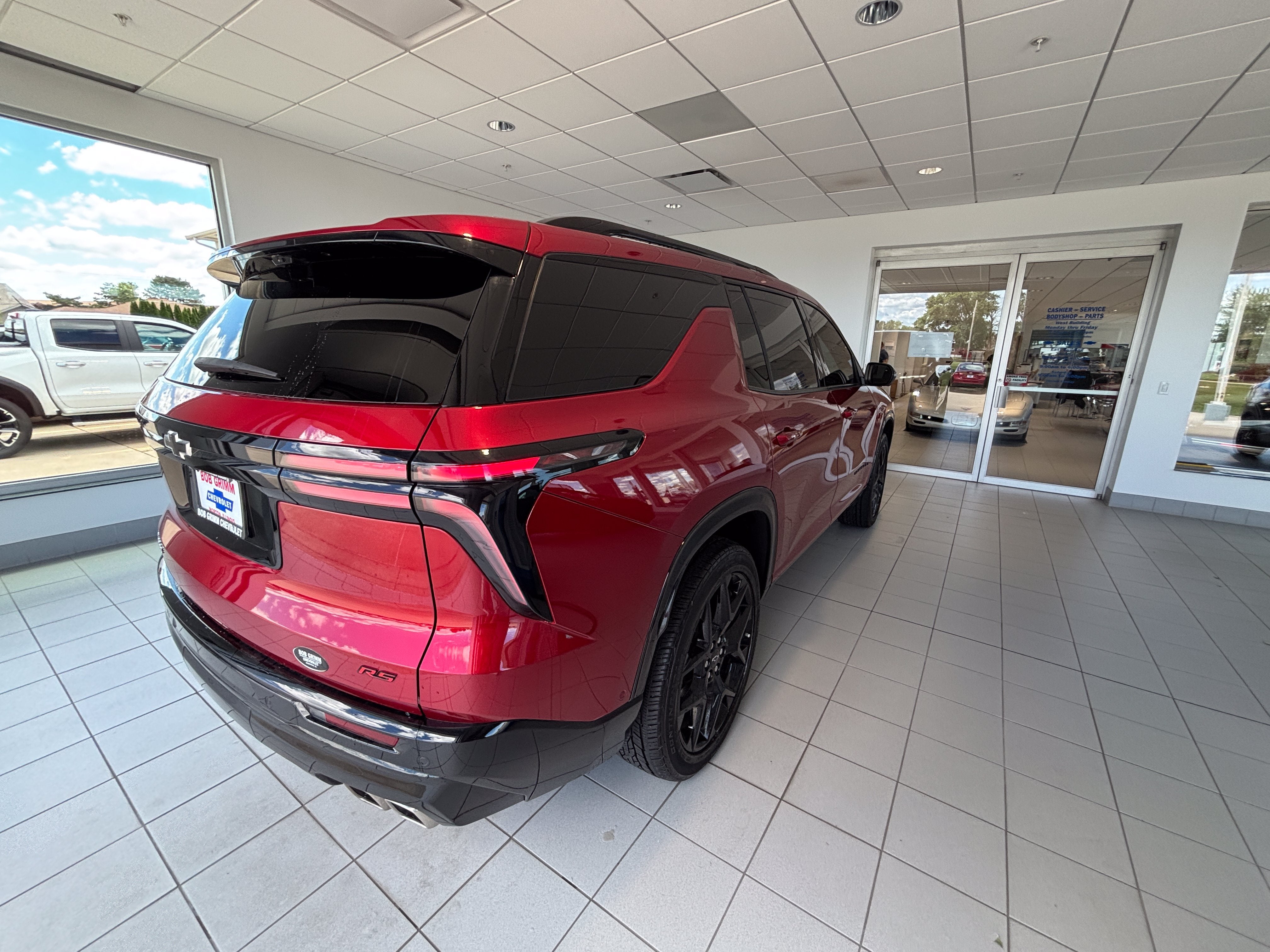 2024 Chevrolet Traverse RS
