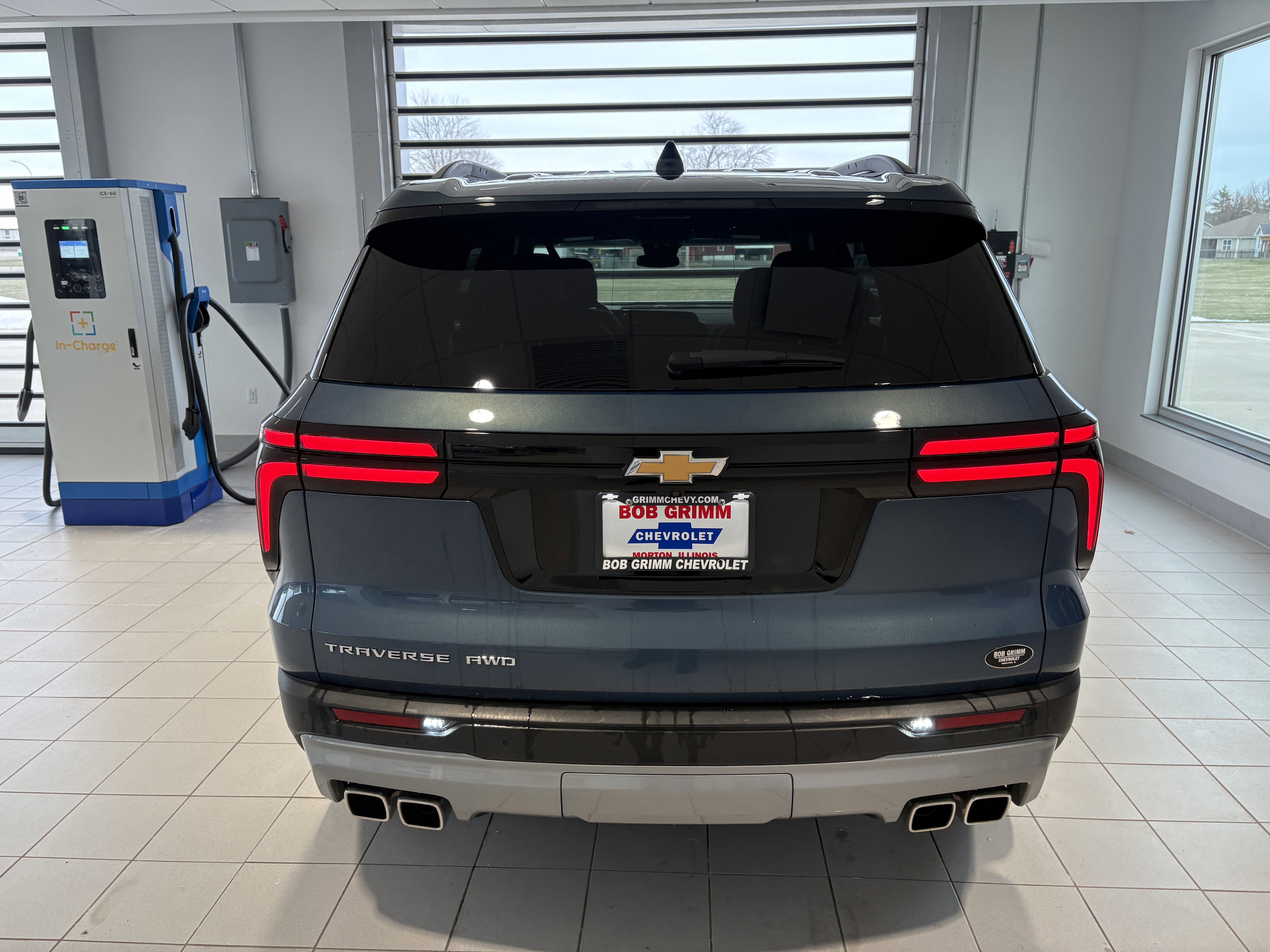 2025 Chevrolet Traverse LT