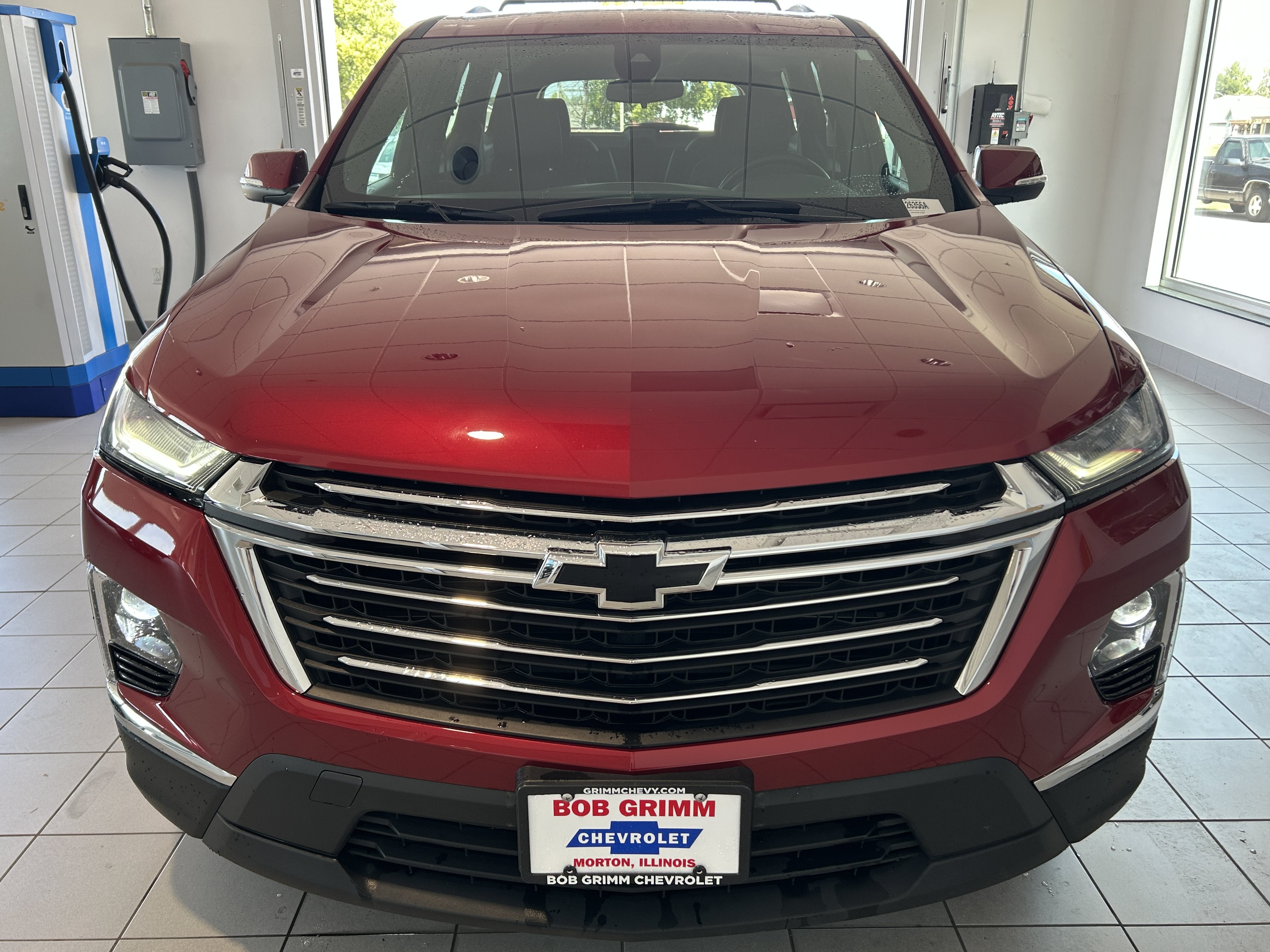 2023 Chevrolet Traverse LT Leather