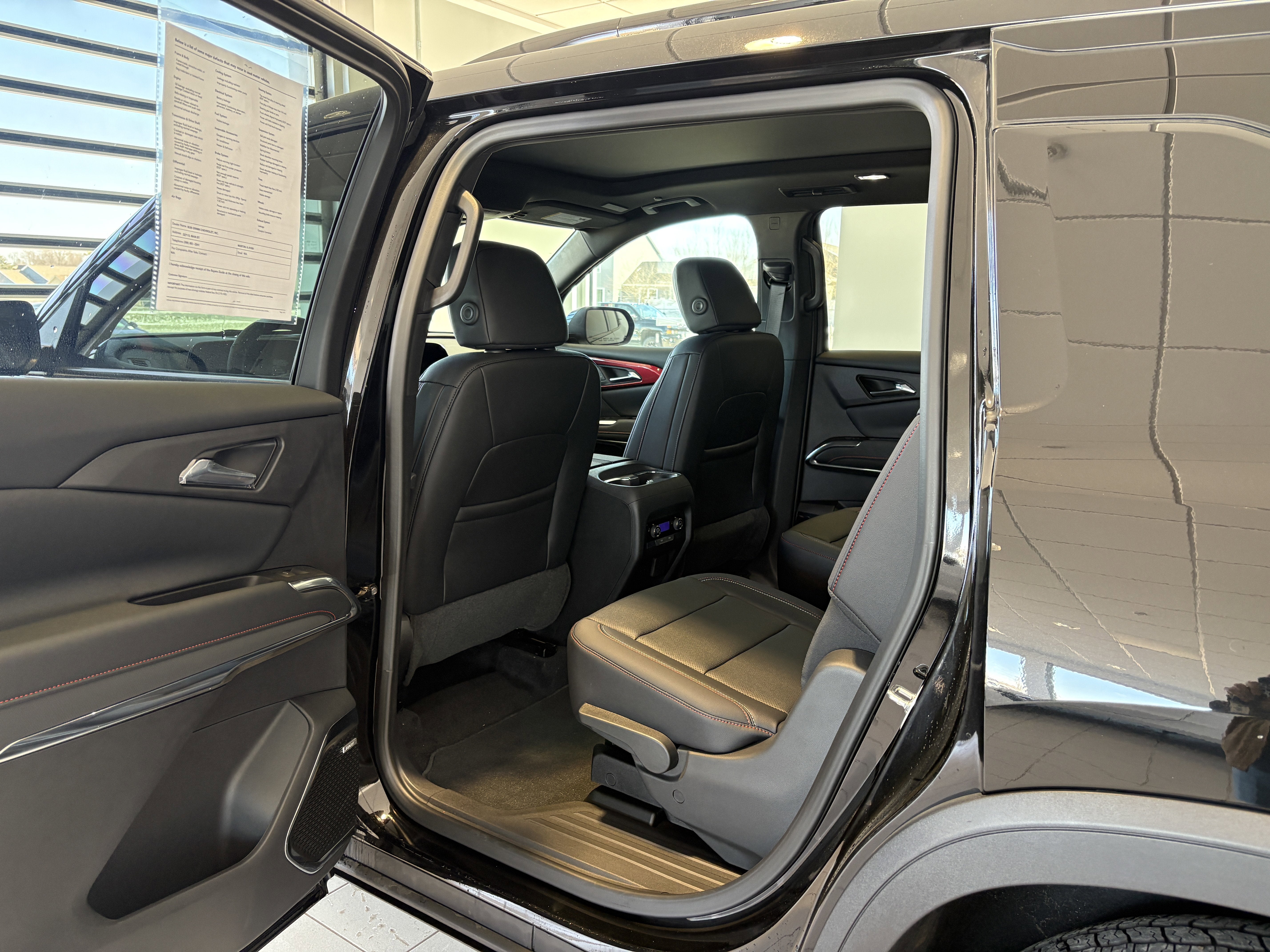 2025 Chevrolet Traverse Z71