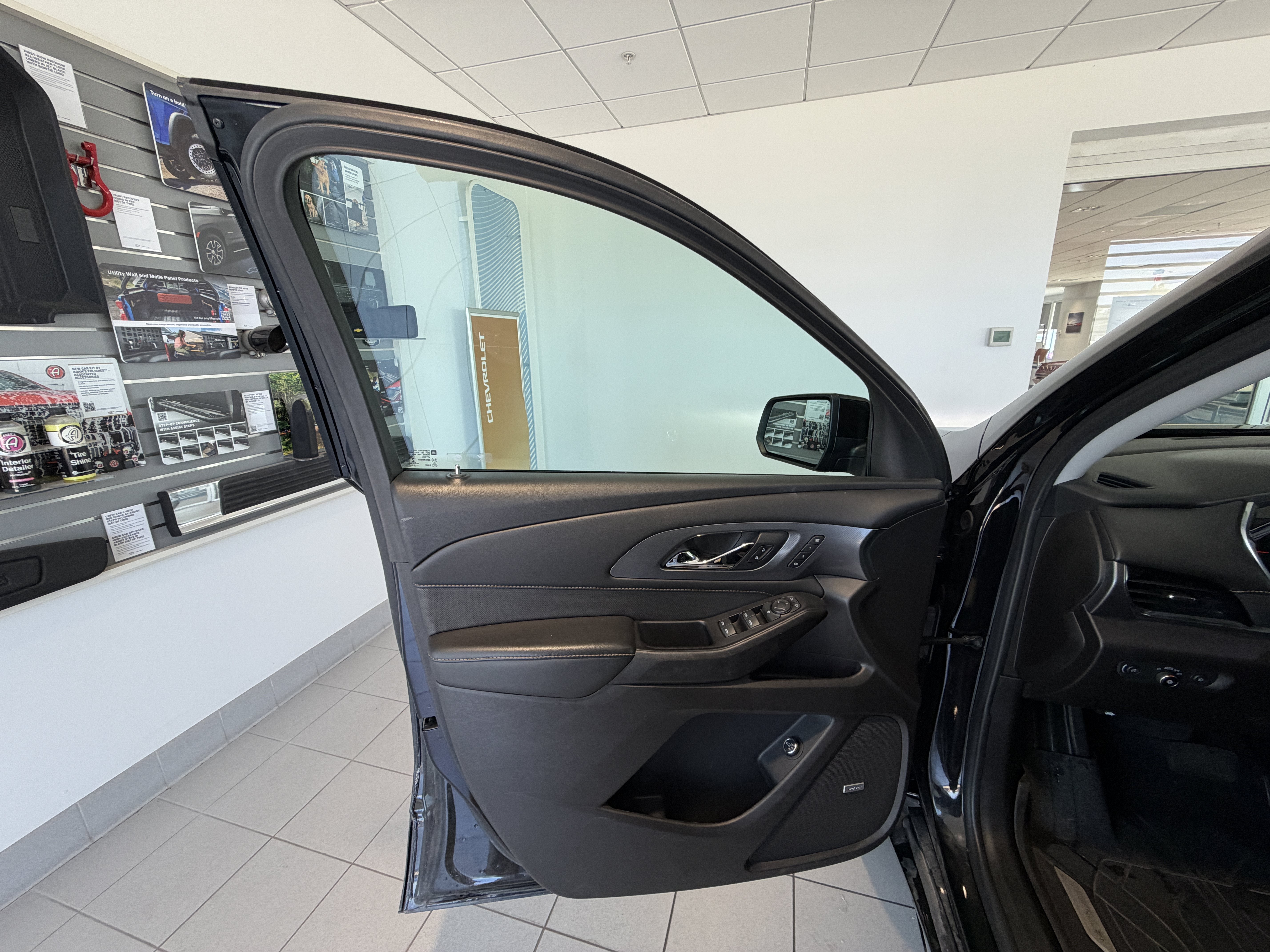 2021 Chevrolet Traverse Premier