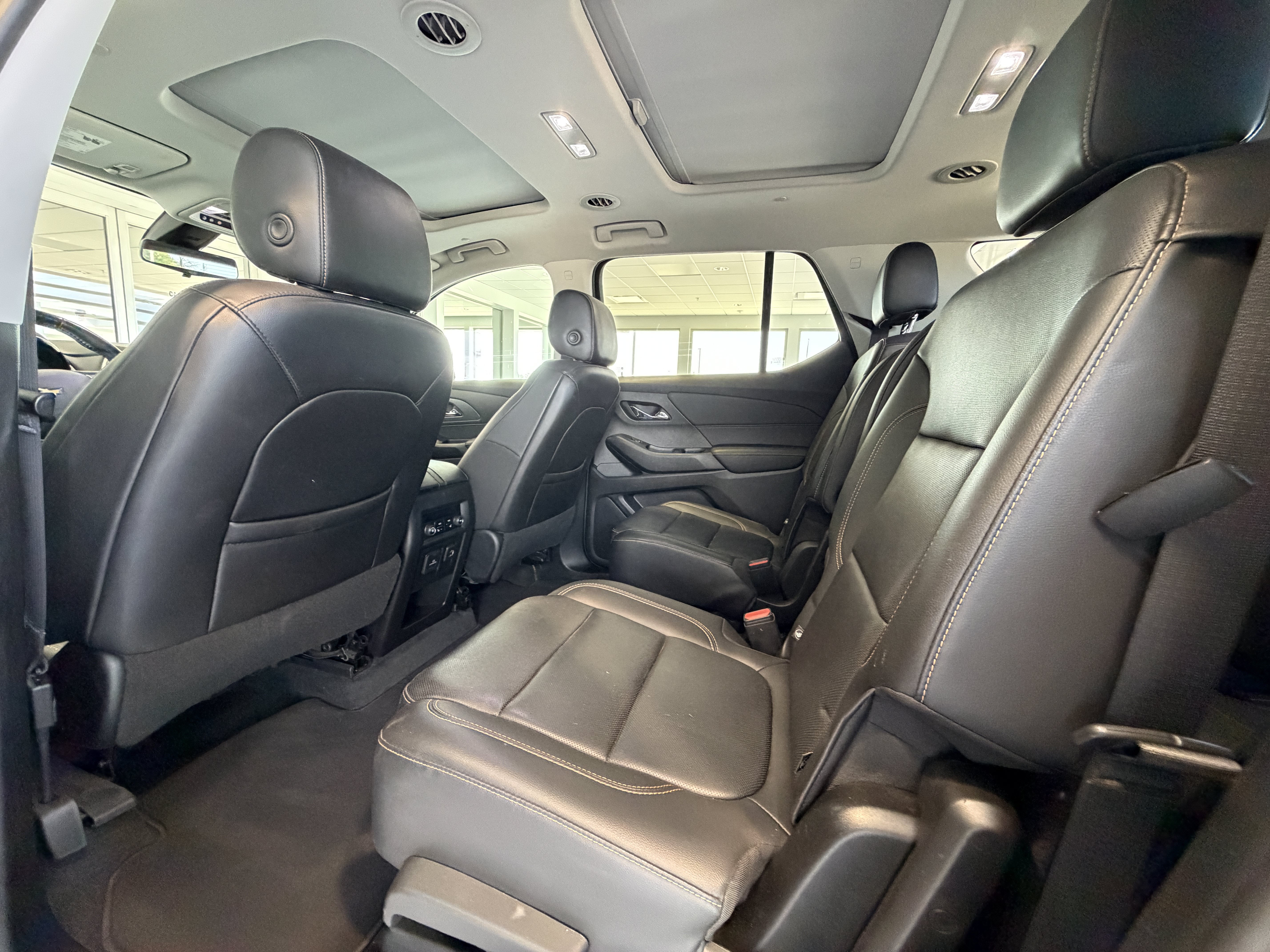 2021 Chevrolet Traverse Premier