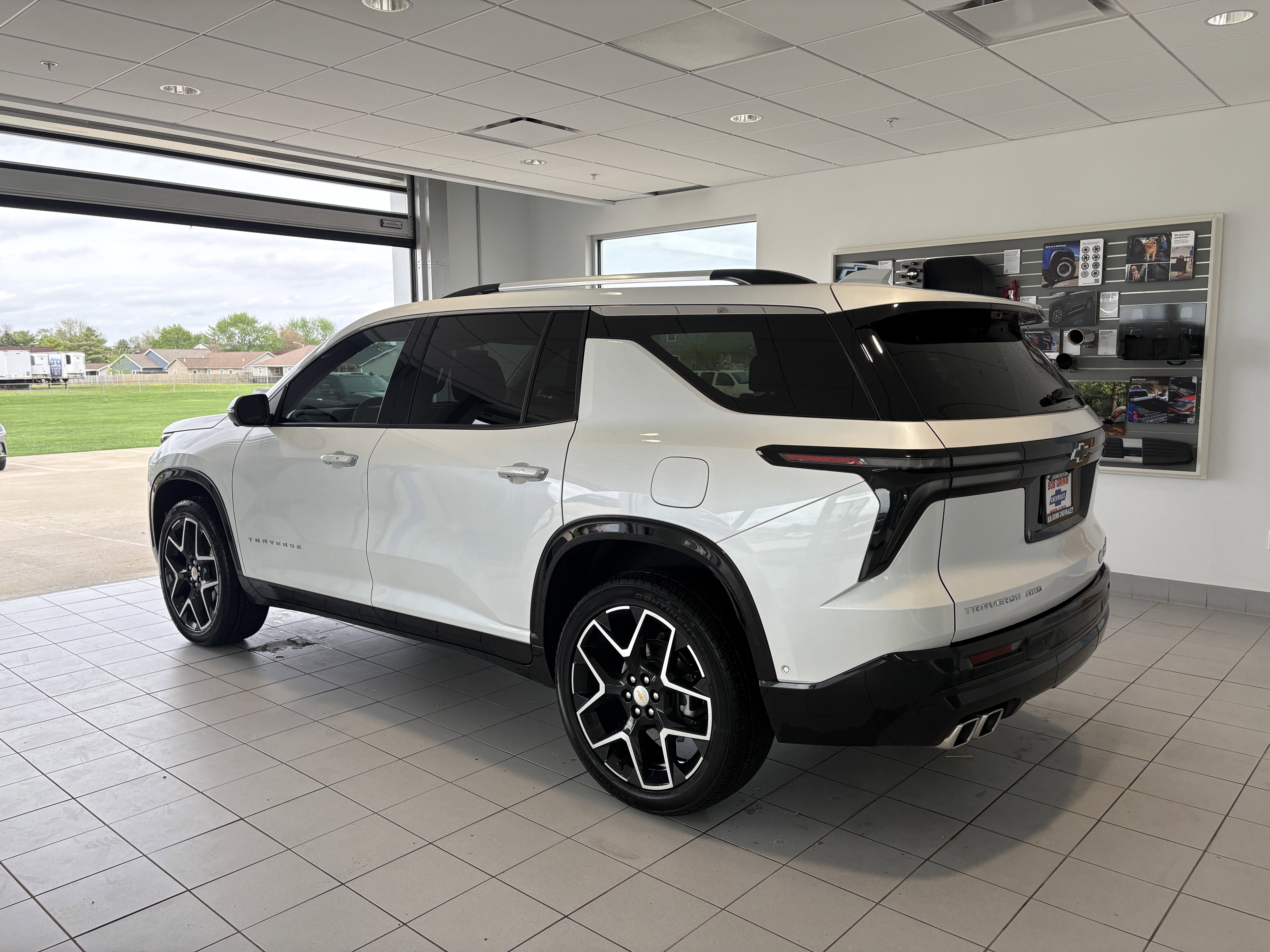 2025 Chevrolet Traverse High Country