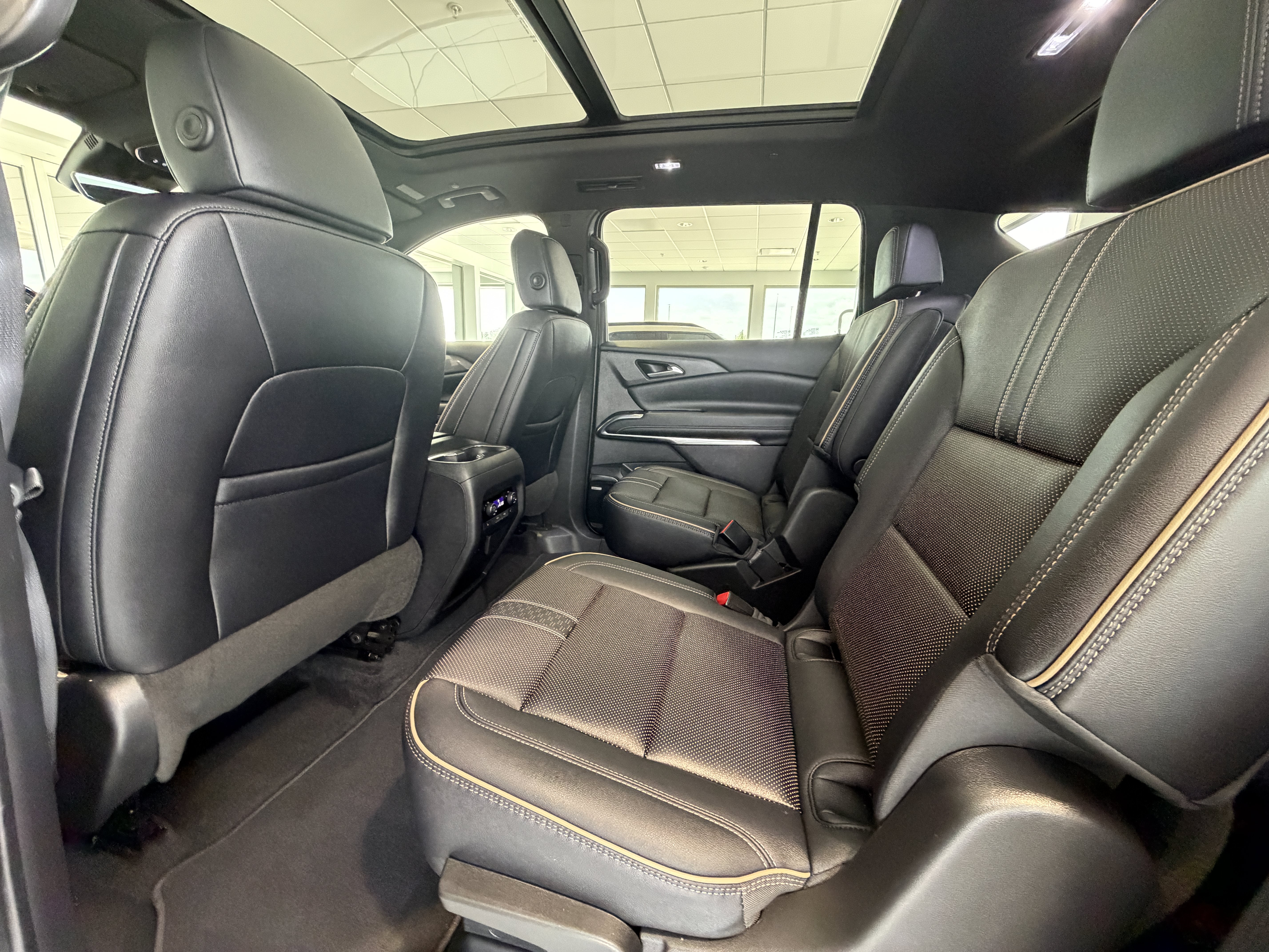2025 Chevrolet Traverse High Country