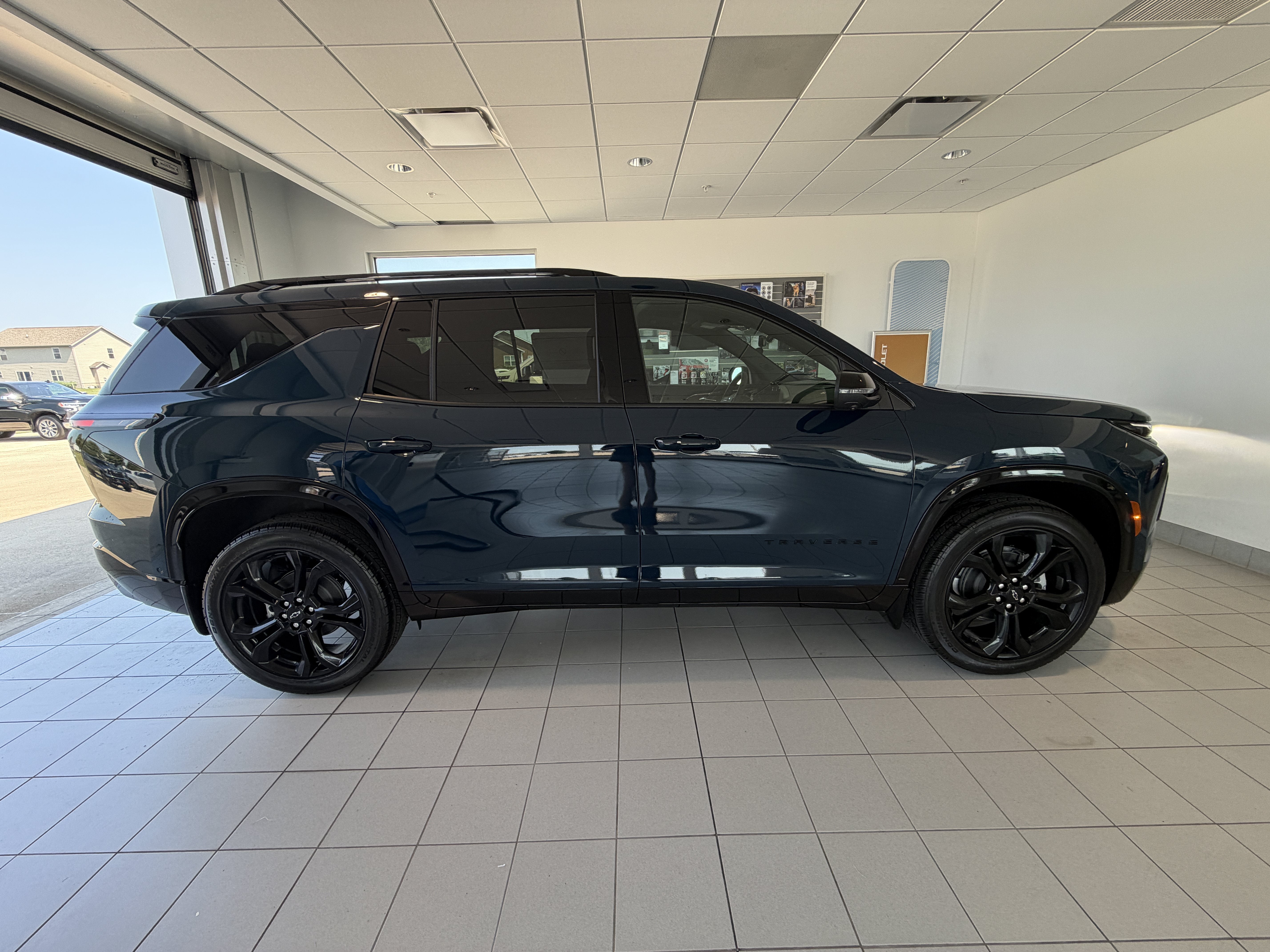 2027 Chevrolet Traverse RS