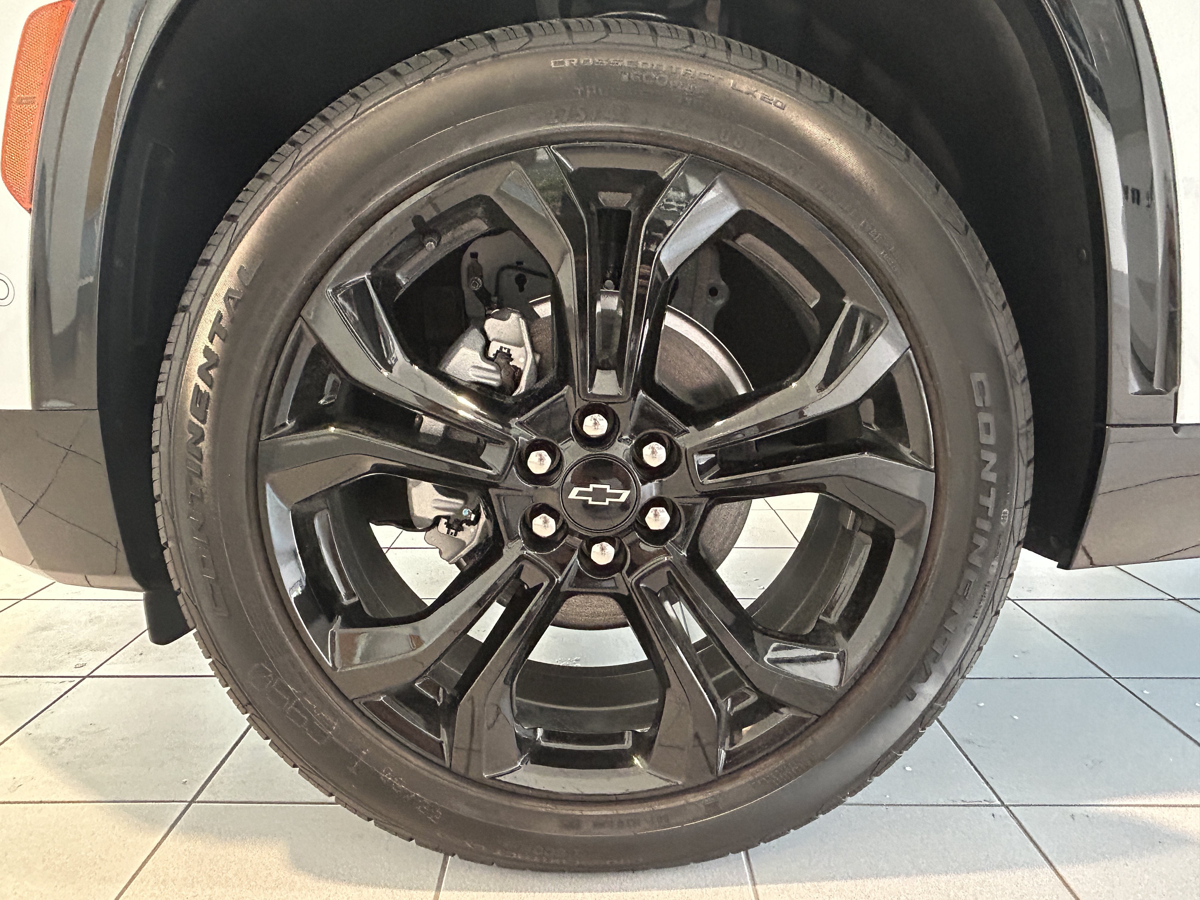 2027 Chevrolet Traverse RS