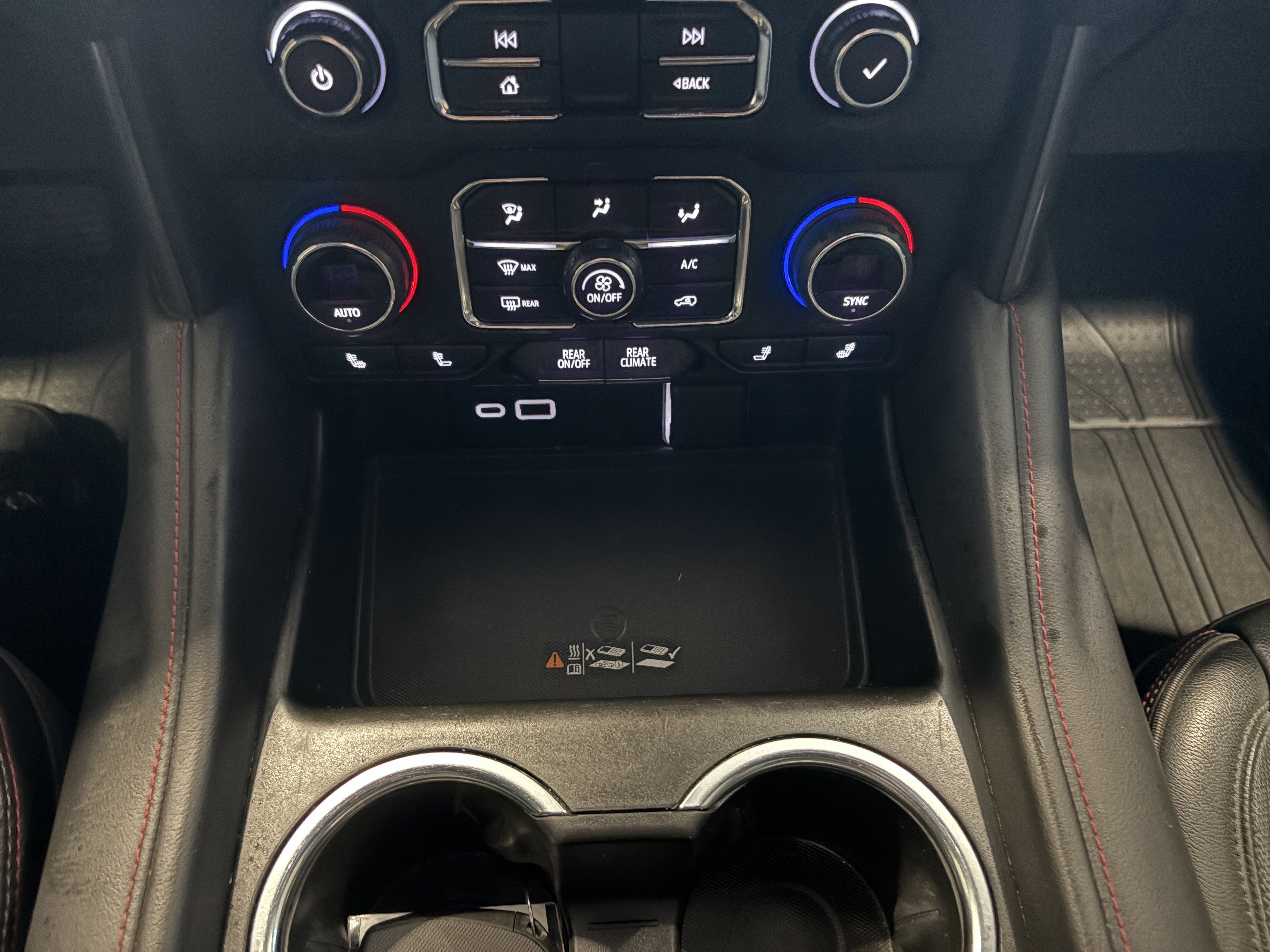 2021 Chevrolet Suburban RST