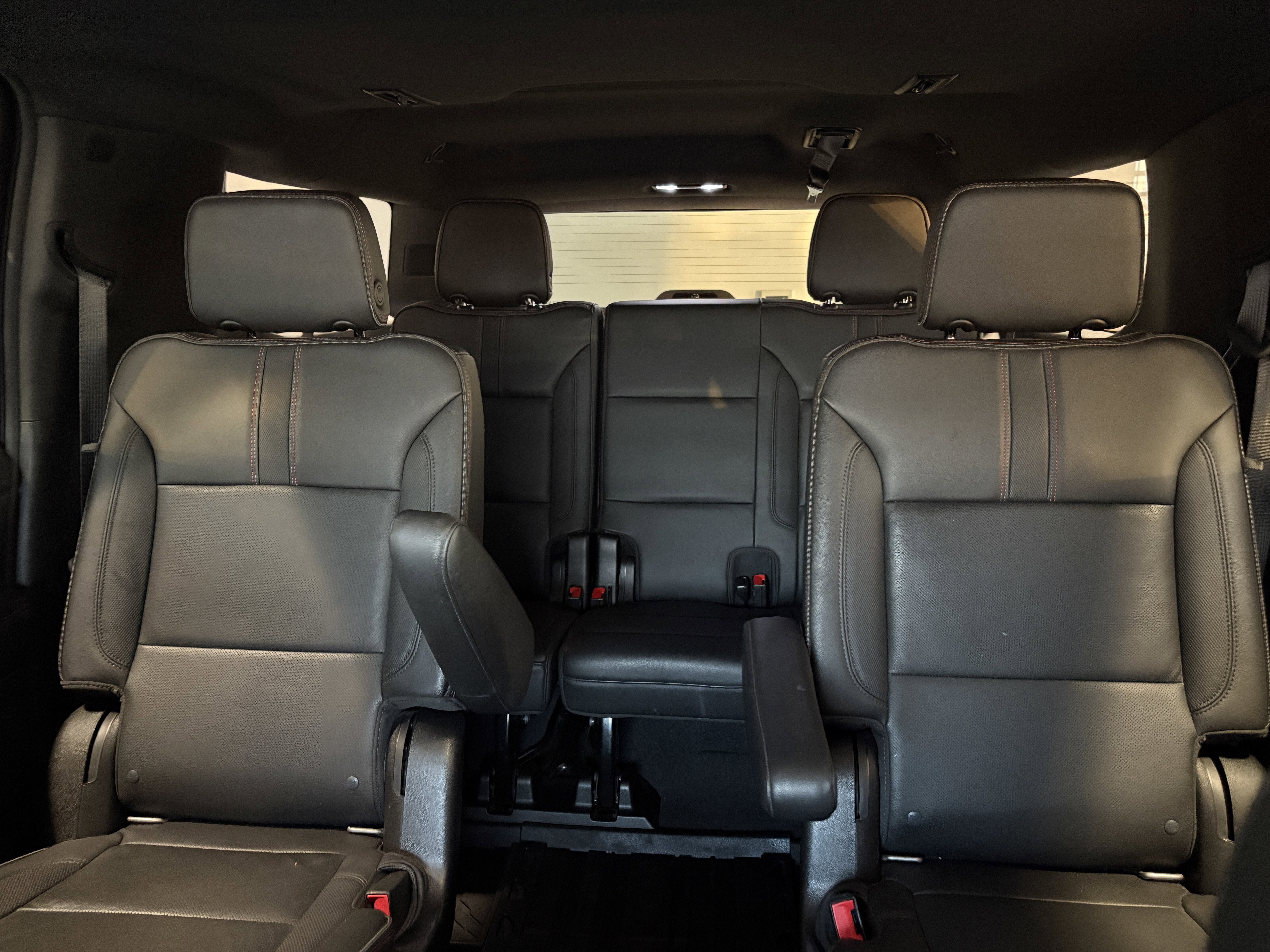 2021 Chevrolet Suburban RST