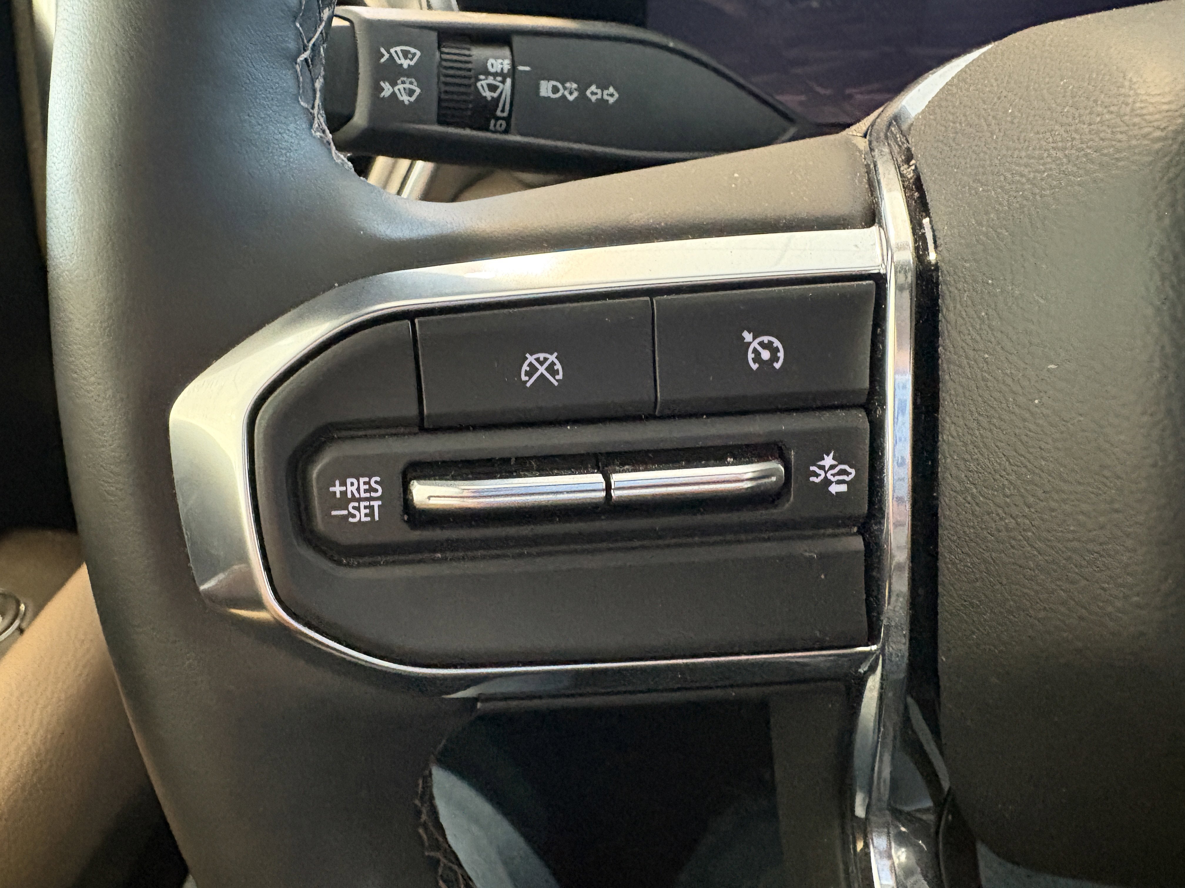 2025 GMC Canyon Denali