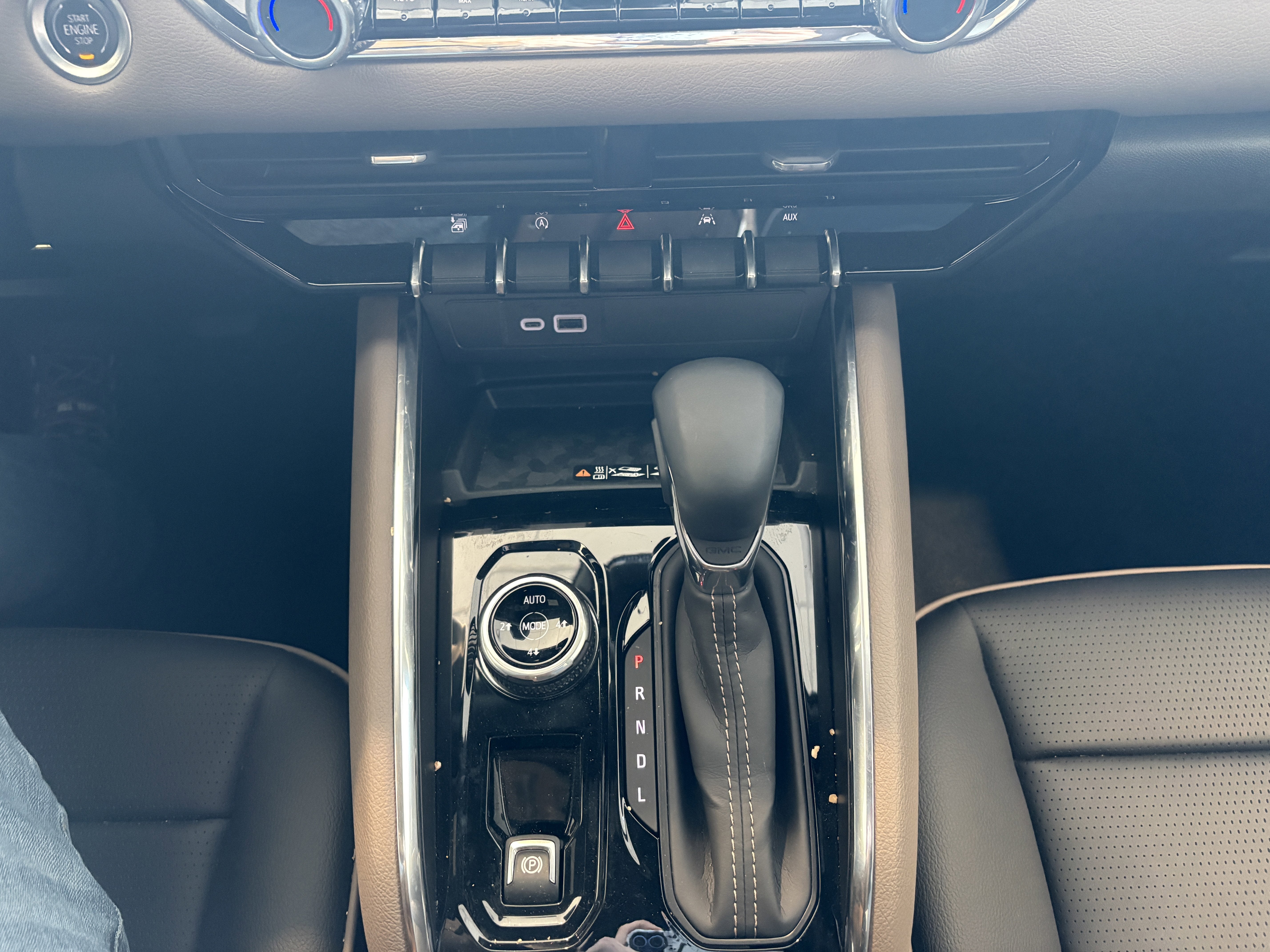 2025 GMC Canyon Denali