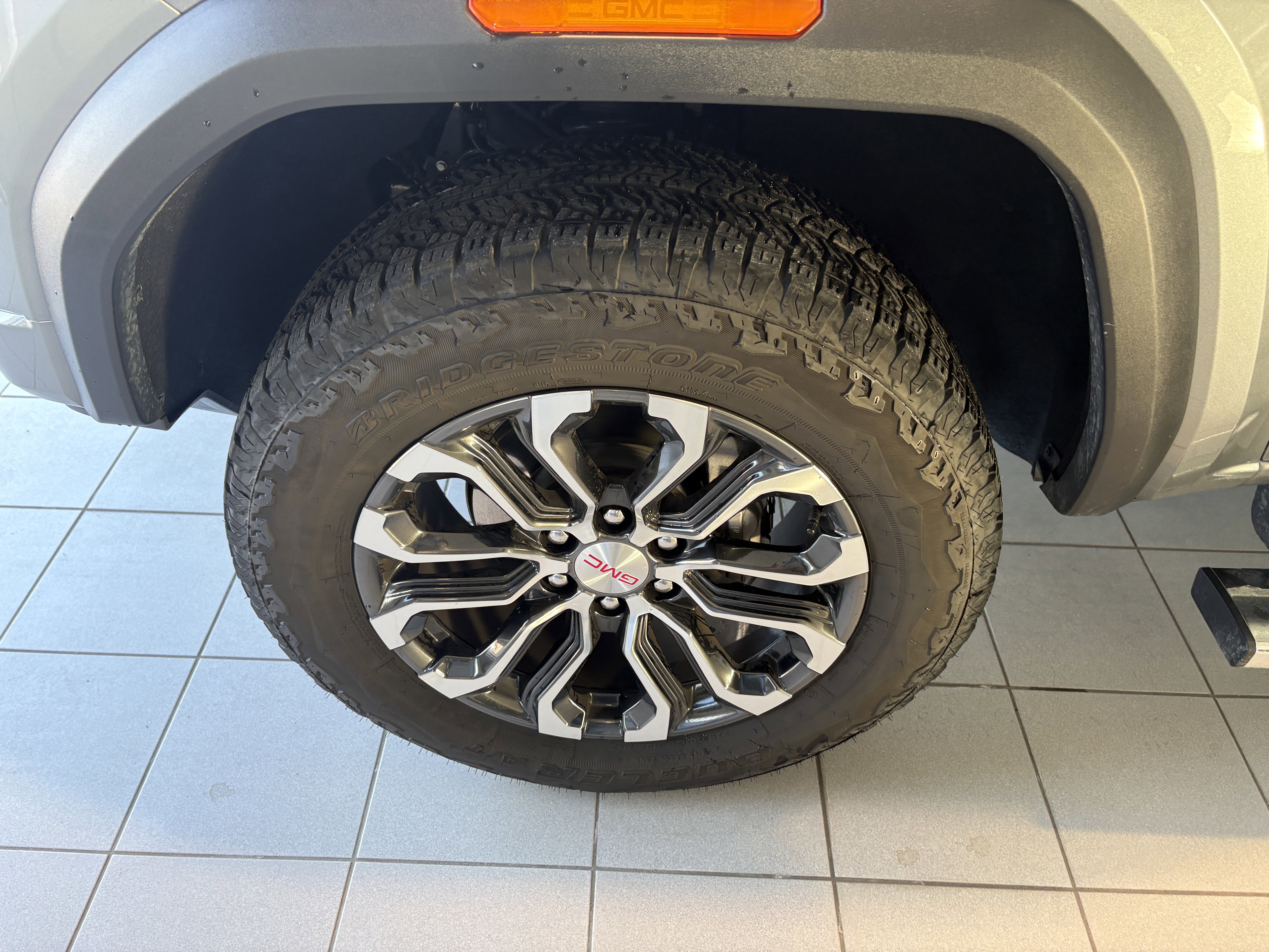 2025 GMC Canyon Denali