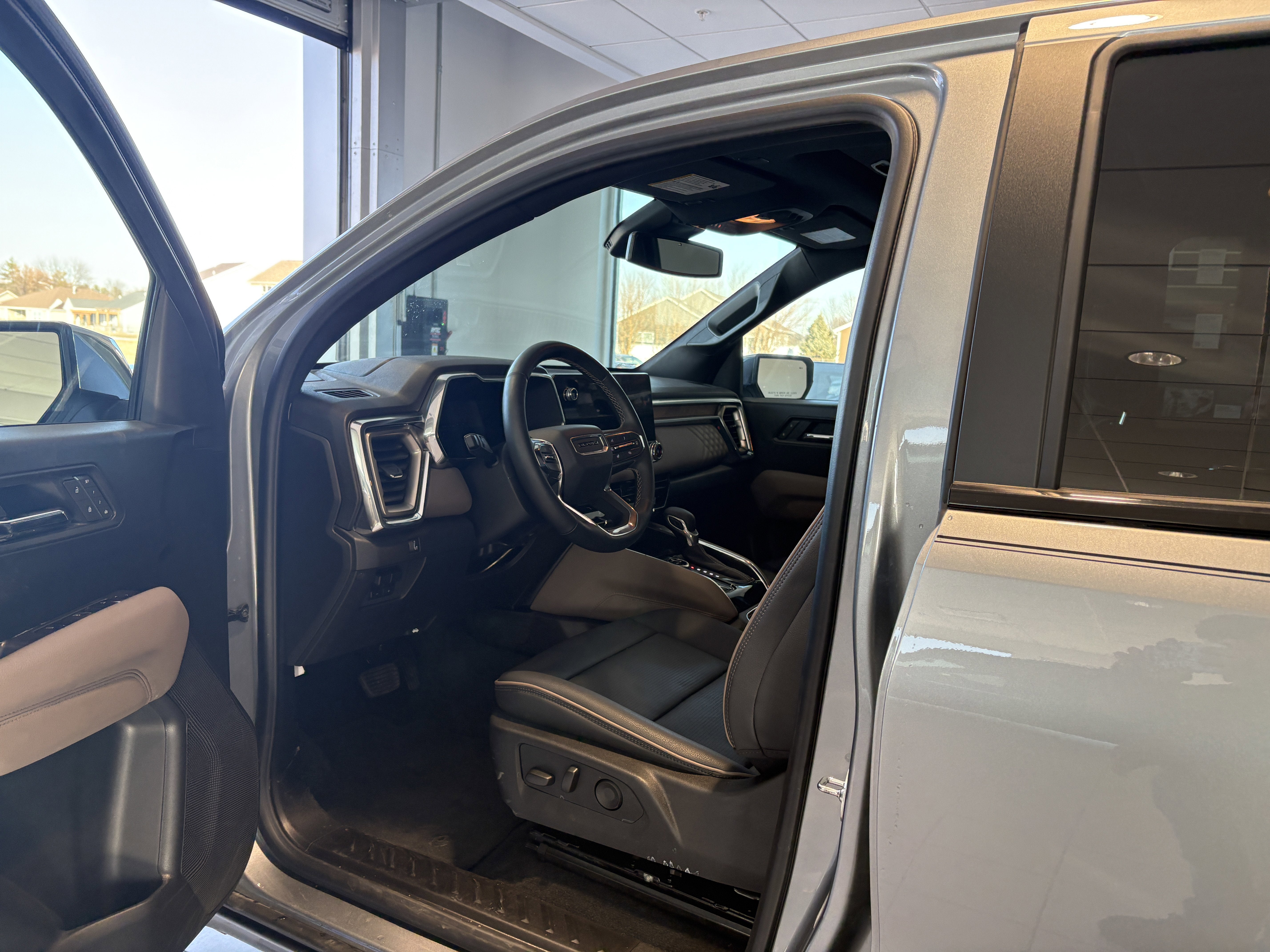 2025 GMC Canyon Denali