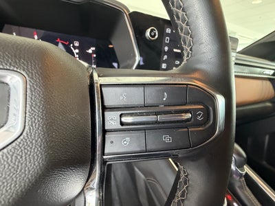 2023 GMC Canyon 4WD AT4