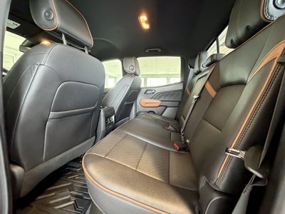 2023 GMC Canyon 4WD AT4