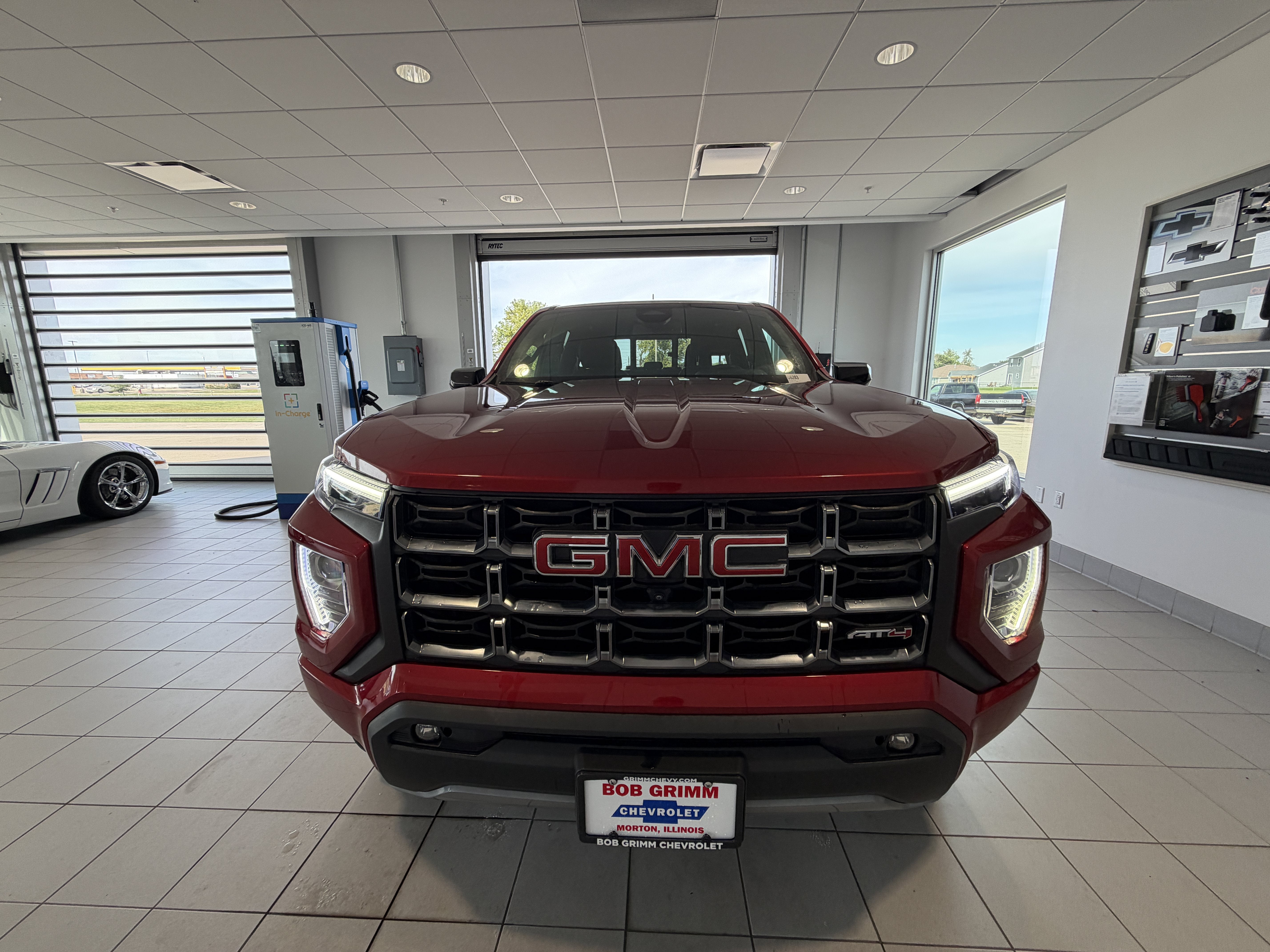 2023 GMC Canyon 4WD AT4