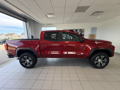 2023 GMC Canyon 4WD AT4