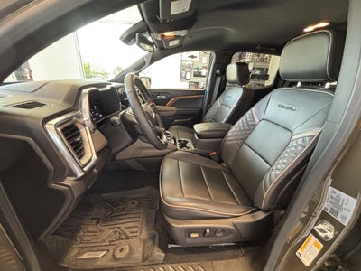 2024 GMC Canyon Denali