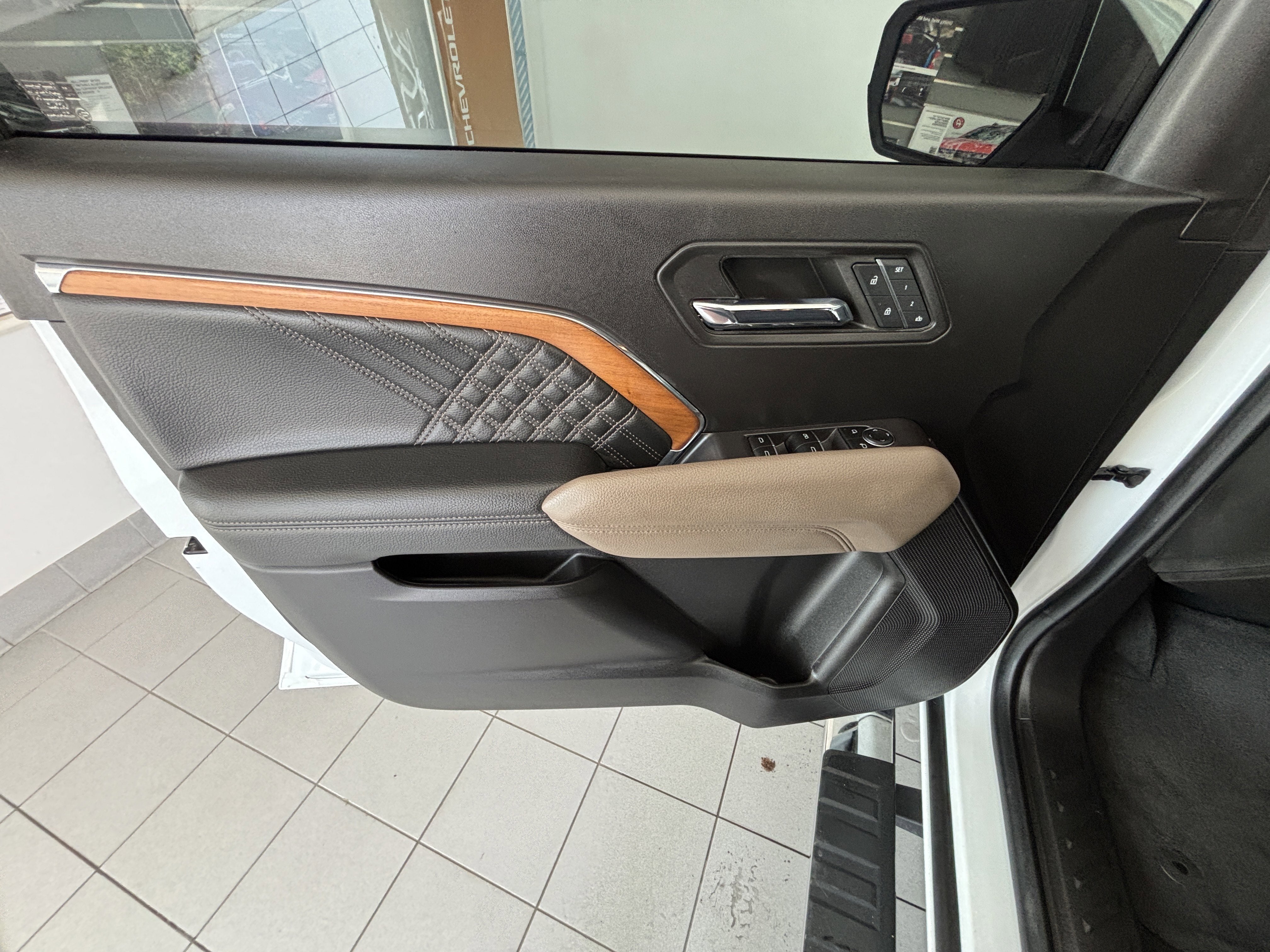 2023 GMC Canyon Denali