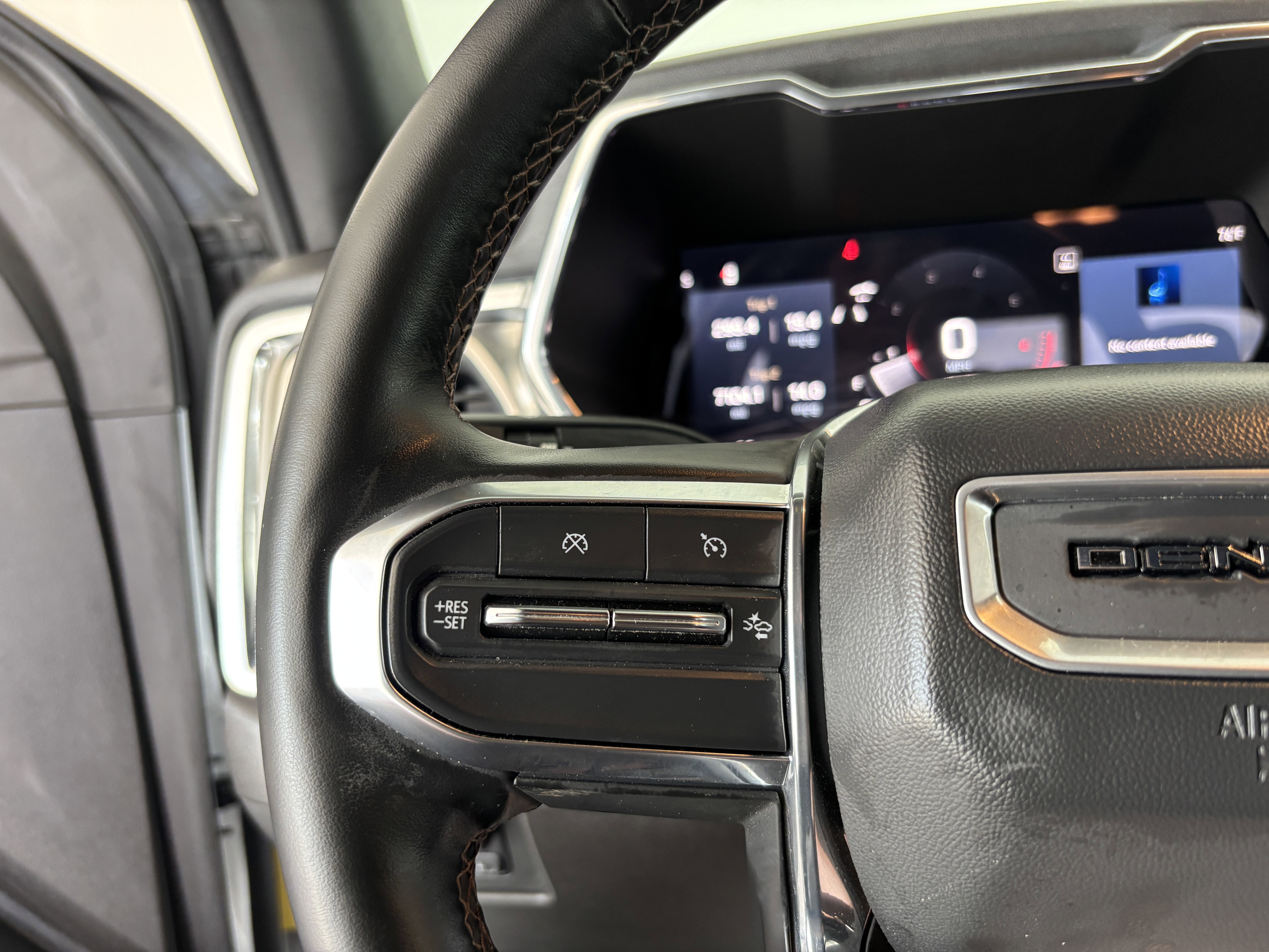 2023 GMC Canyon Denali