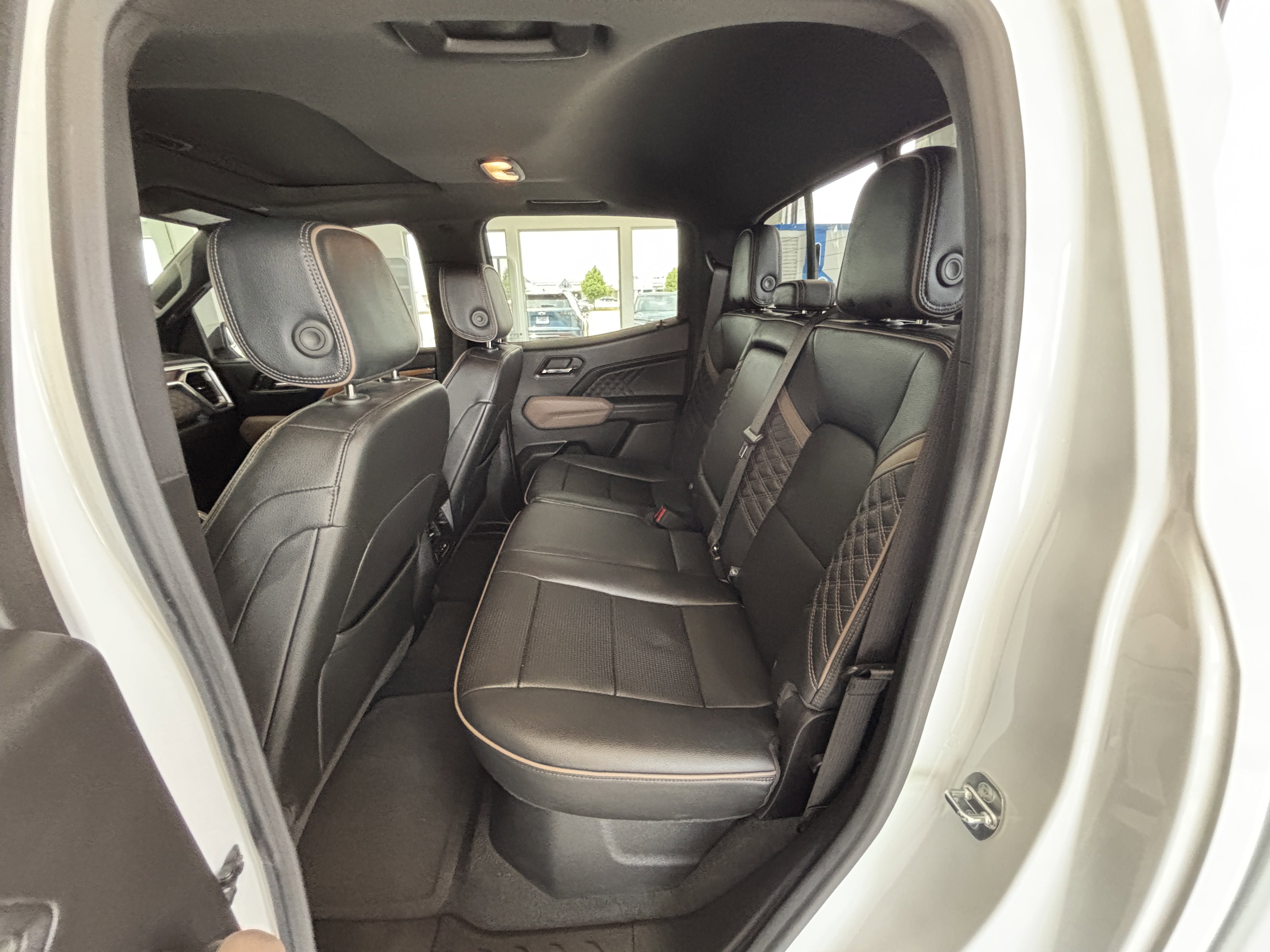 2023 GMC Canyon Denali