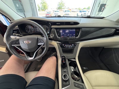 2021 Cadillac XT6 Premium Luxury