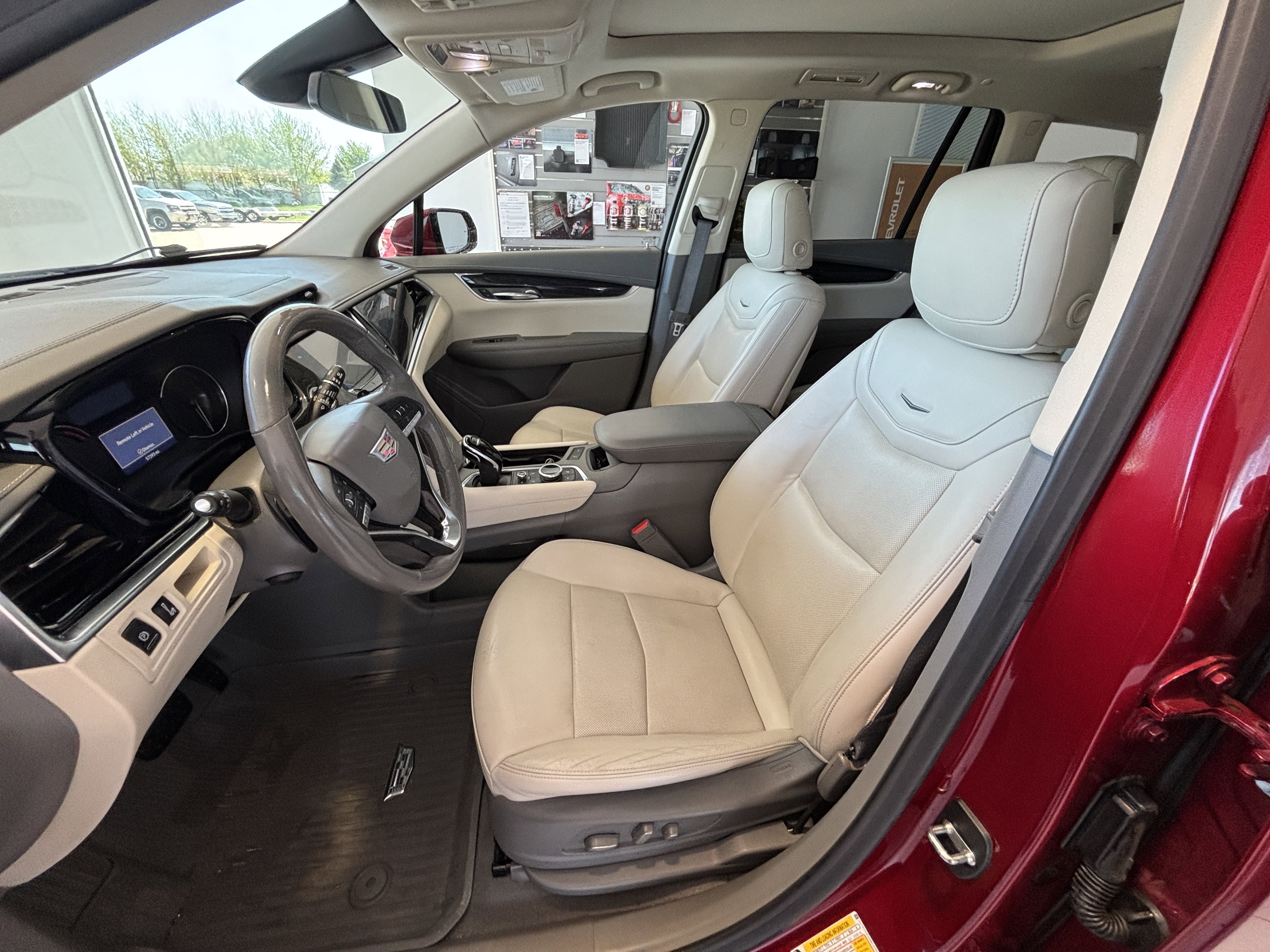 2021 Cadillac XT6 Premium Luxury