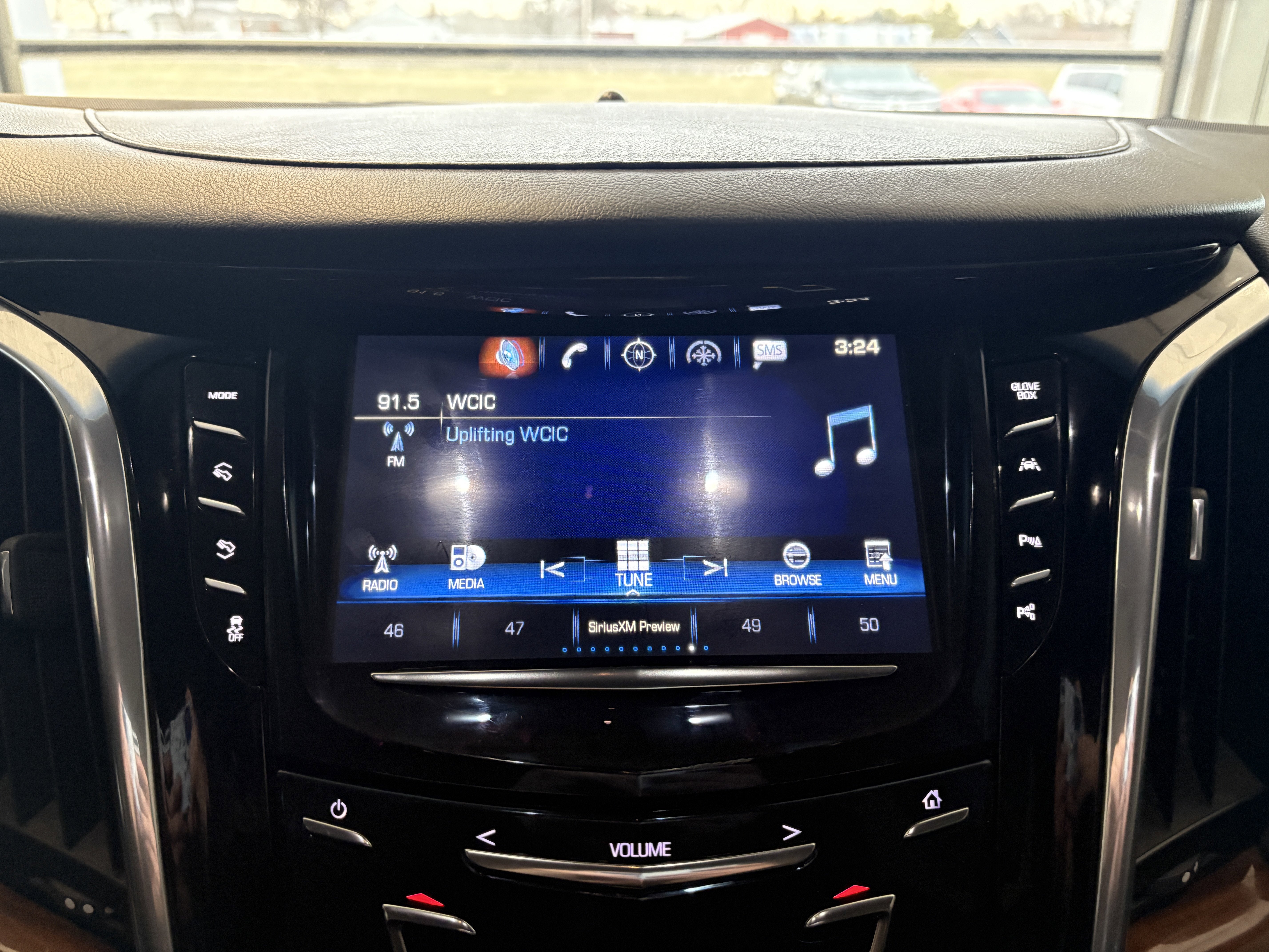 2017 Cadillac Escalade Luxury