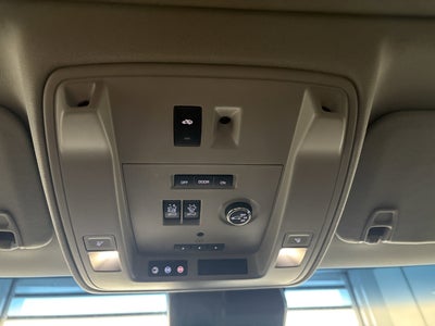 2017 Cadillac Escalade Luxury