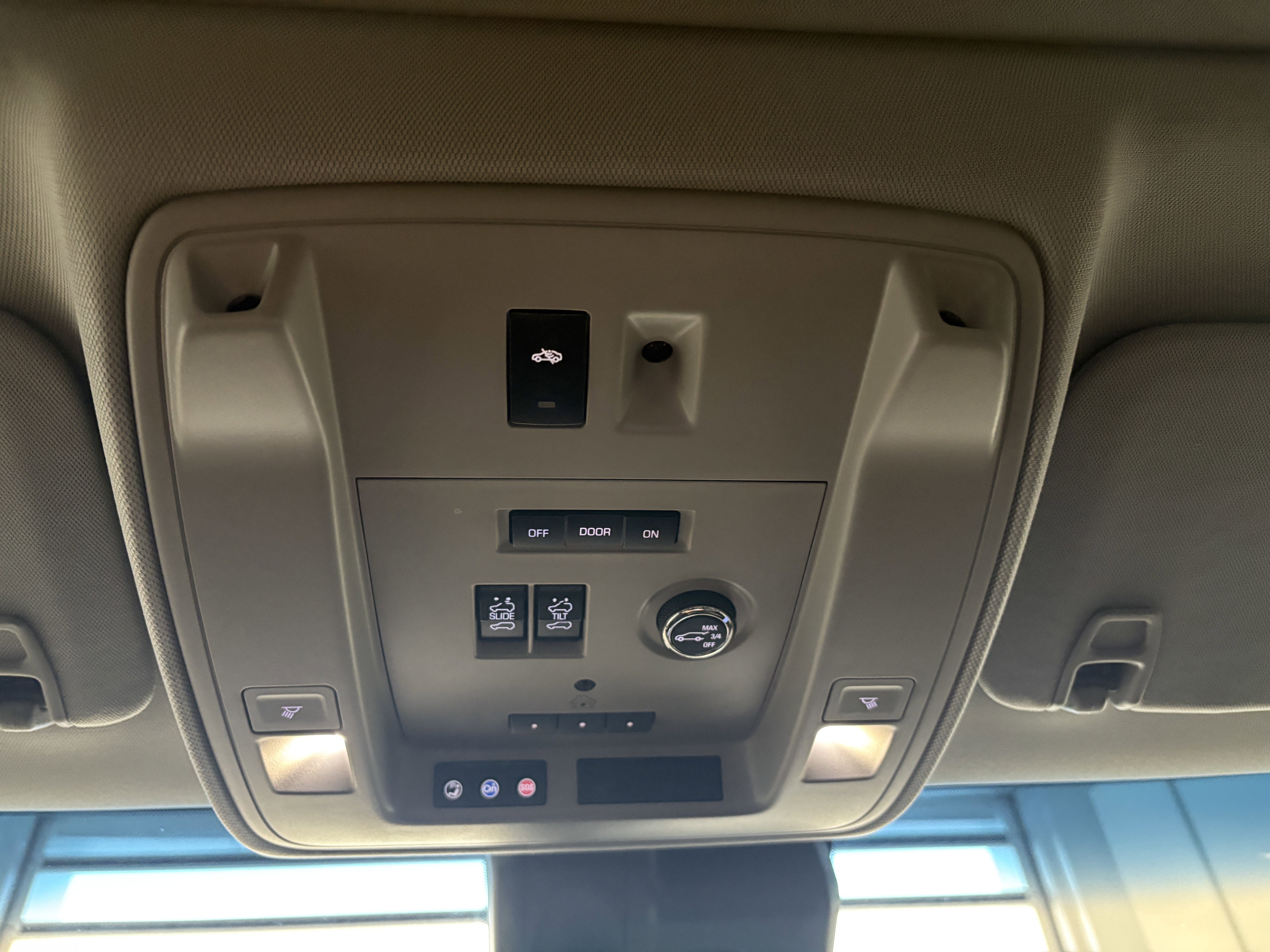 2017 Cadillac Escalade Luxury